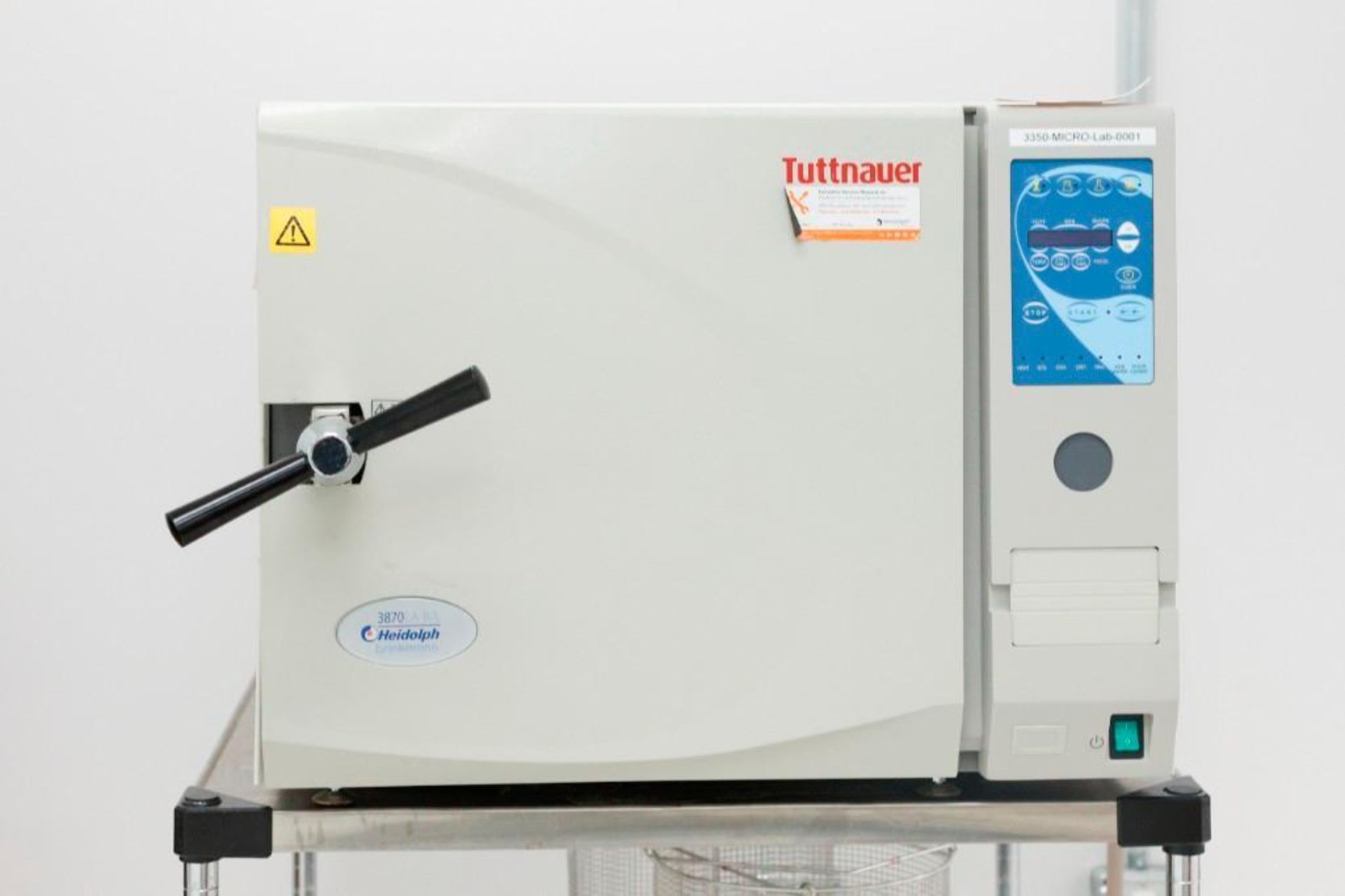 Tuttnaur Autoclave- Steam Sterilizer