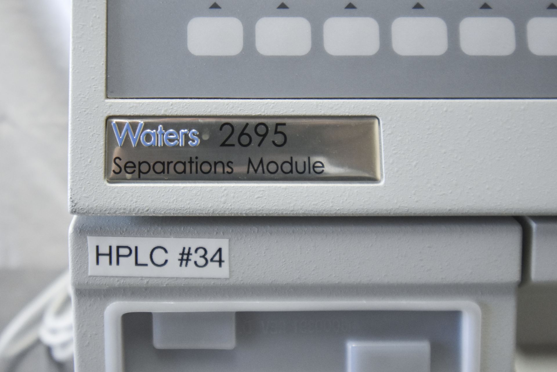 Full Spectrum Water Seperation module 2695 HPLC, Full spectrum Dual absorbance detector 2487 - Image 3 of 16