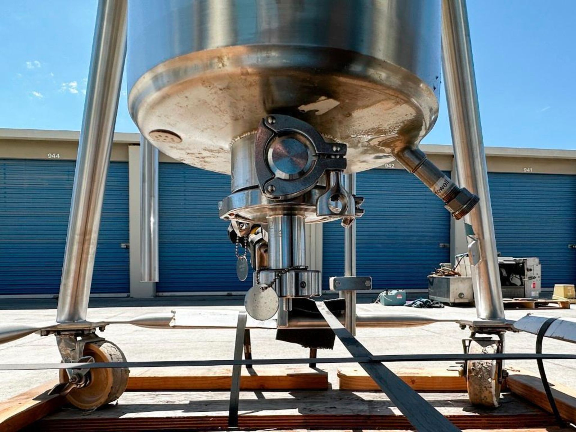 DCI Top and Bottom Jacketed Mixing Tank 200 Liter - Image 6 of 9