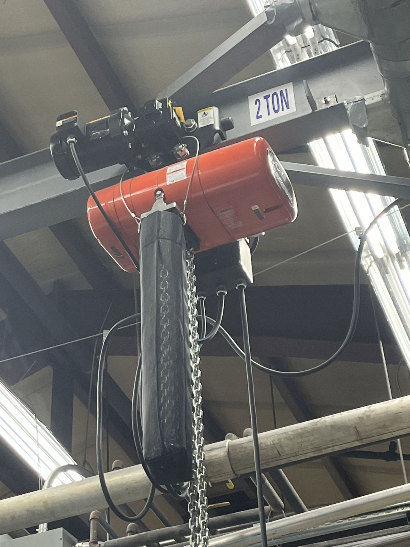 2 TON CM LODESTAR ELECTRIC HOIST AND TROLLEY WITH PENDANT - NO CROSSBEAM OR RAIL **Loading Fee Due - Image 2 of 6