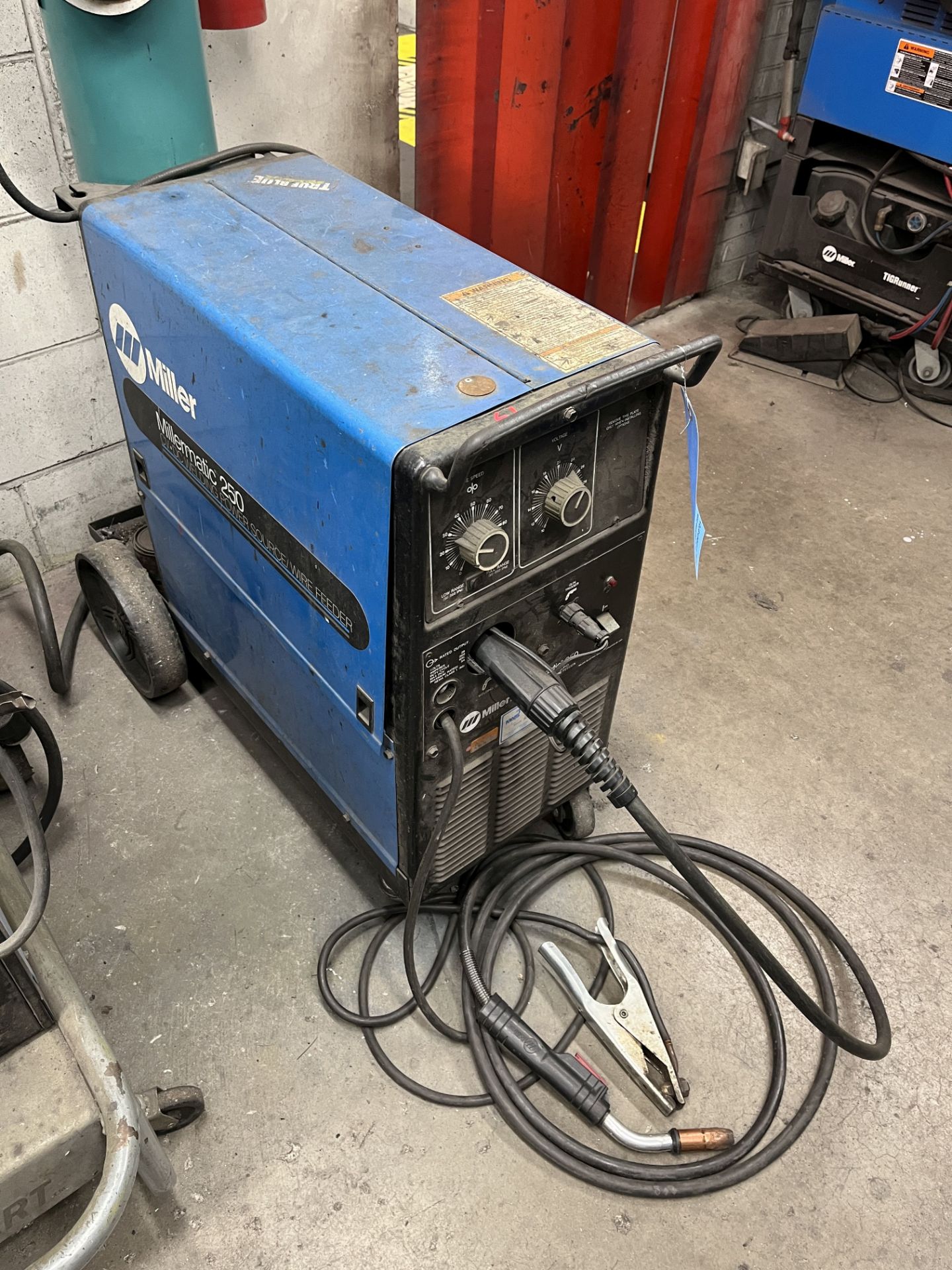 MILLER MODEL MILLERMATIC 250 CV/DC ARC WELDER; S/N KG068432, WITH INTERNAL WIRE FEED, CABLE WITH - Image 3 of 12
