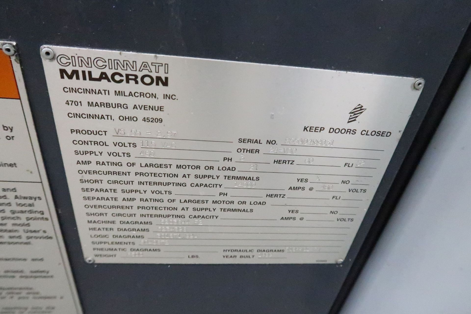 55 TON X 2.97 OZ. CINCINNATI MILACRON VSVV855 INJECTION MOLDING MACHINE; S/N S55A0499031, 19.69" X - Image 5 of 16