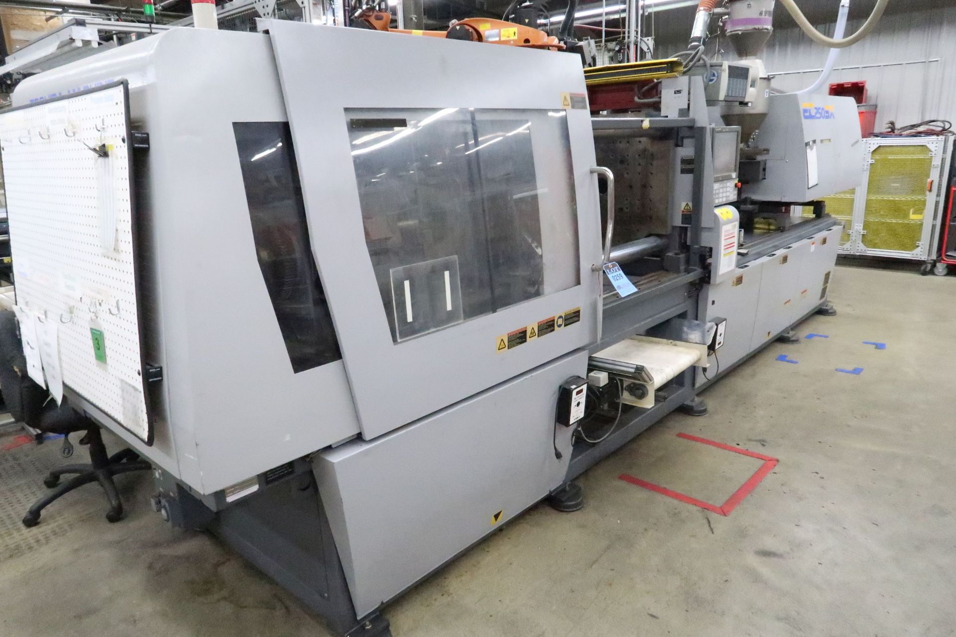 250 TON X 15.4 OZ. TOSHIBA EC250SXV50-8 ELECTRIC INJECTION MOLDING MACHINE; S/N B2M344, 36.6" X 32. - Image 2 of 17