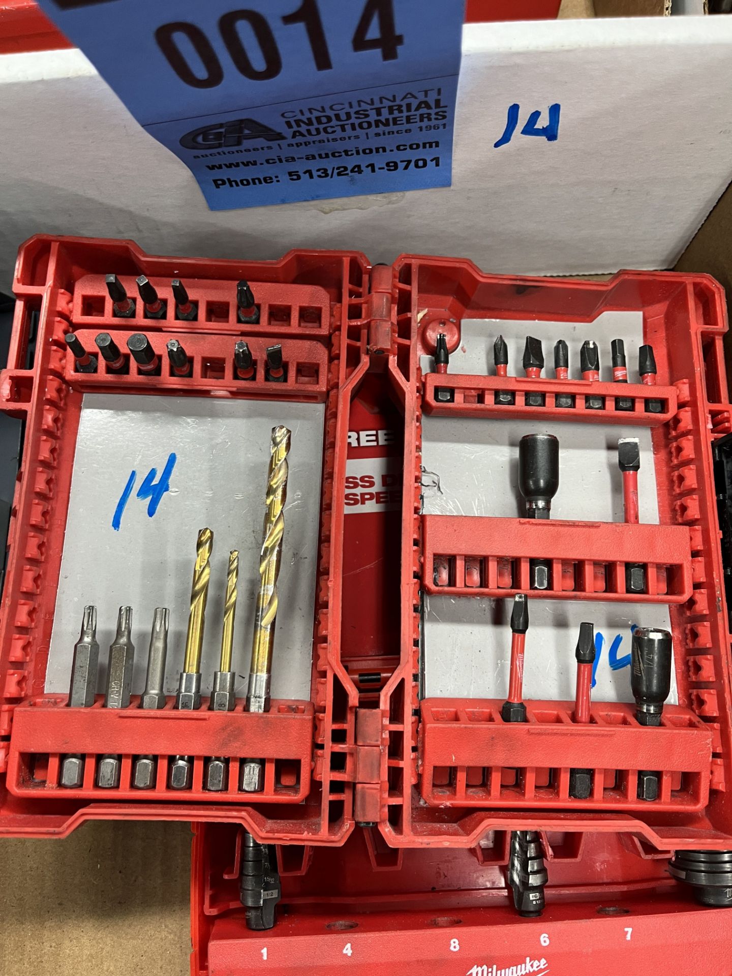 DRILL INDEX WITH DRILLS, MILWAUKEE STEP DRILLS, DRILLS AND TOOL BITS - Image 2 of 5