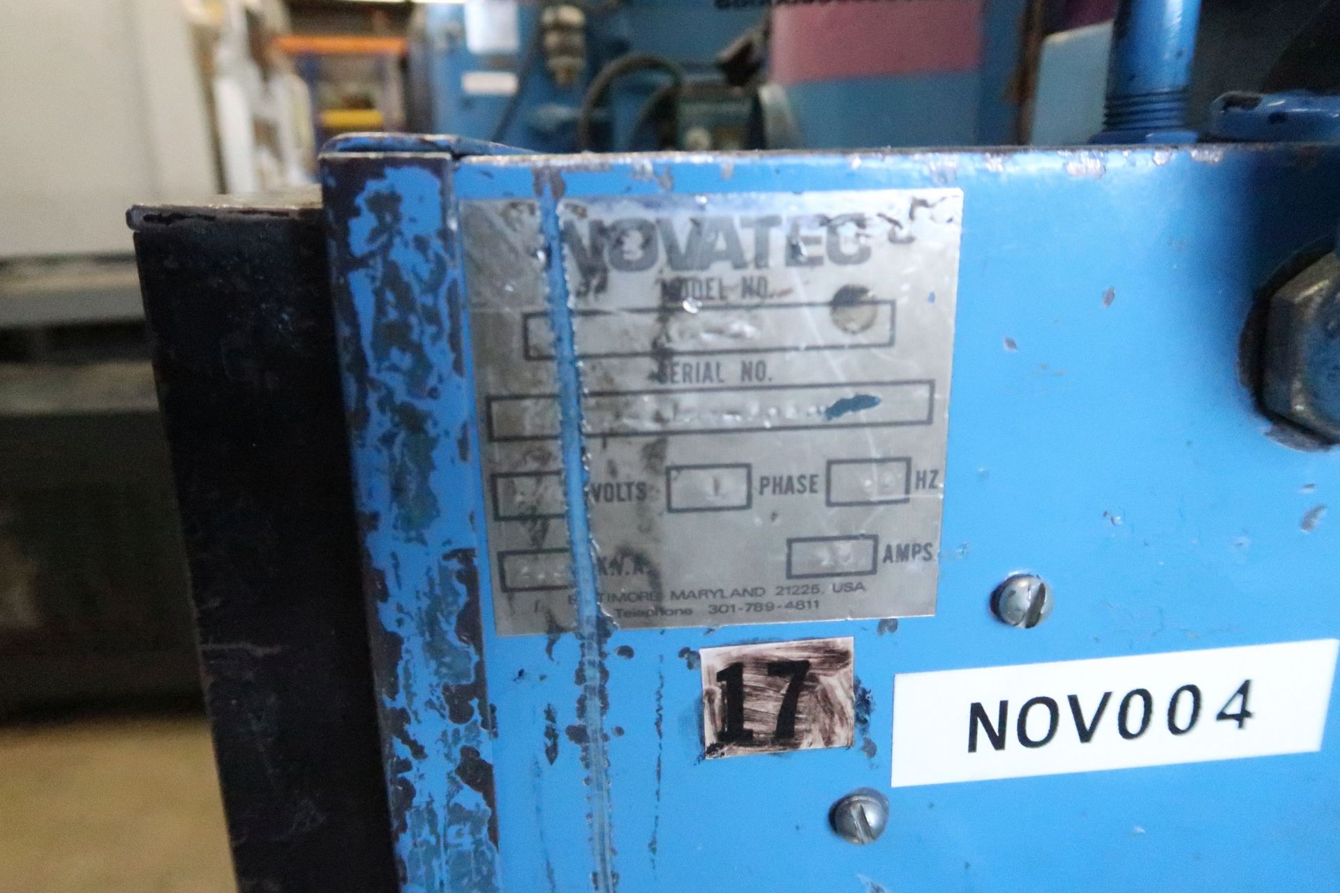 NOVATEC MODEL MD-25 DRYER; S/N 3-8860-2645, WITH HOPPER AND LOADER **Loading Fee Due the "ERRA" CARY - Image 4 of 4