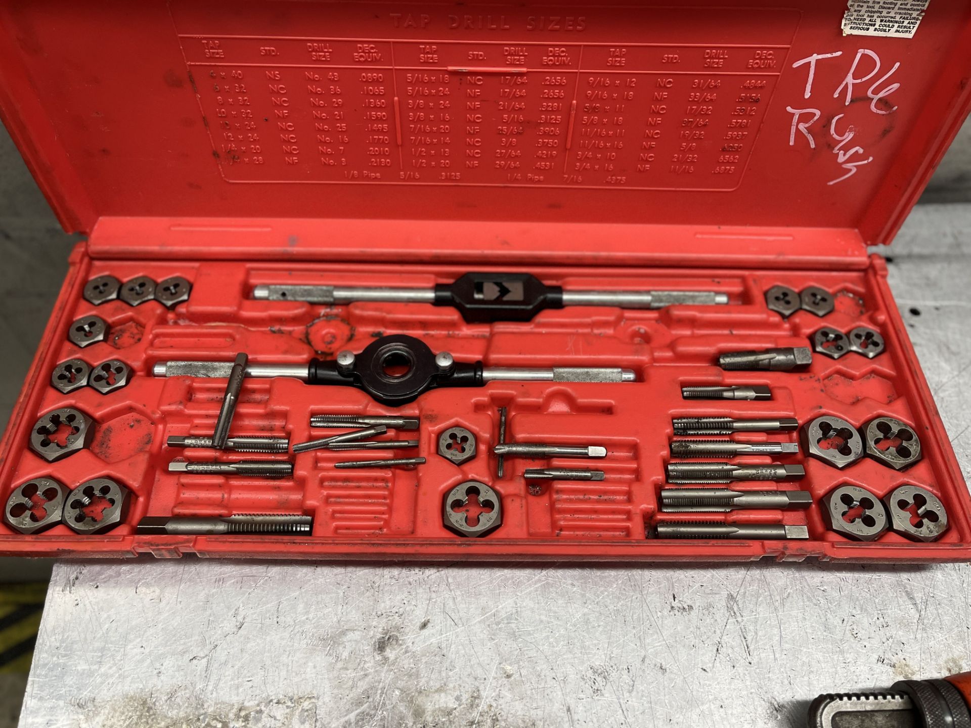VERMONT TAP AND DIE SET WITH WRENCHES IN CASE - Image 7 of 10