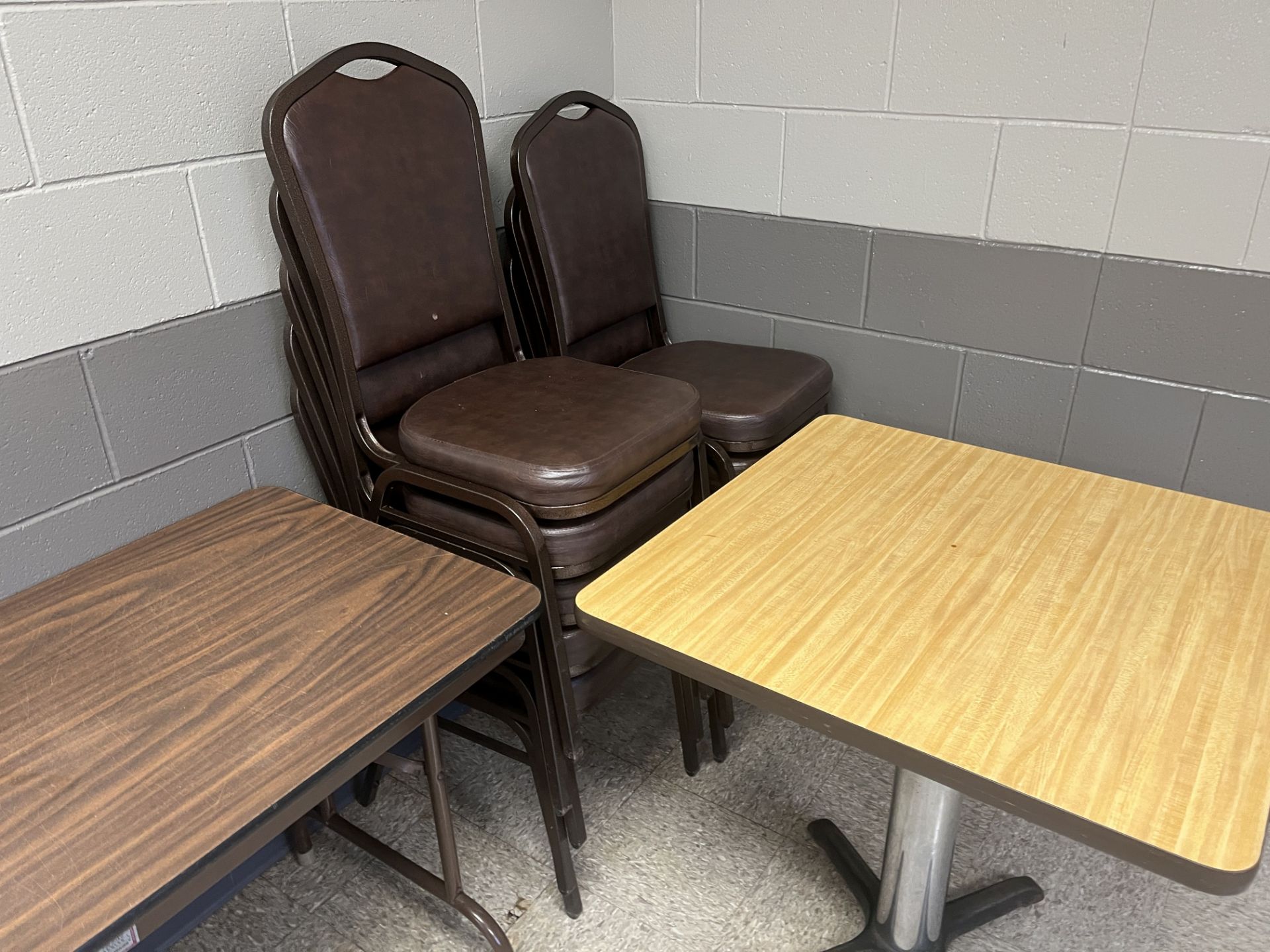 LUNCHROOM TABLES AND CHAIRS - Image 4 of 4