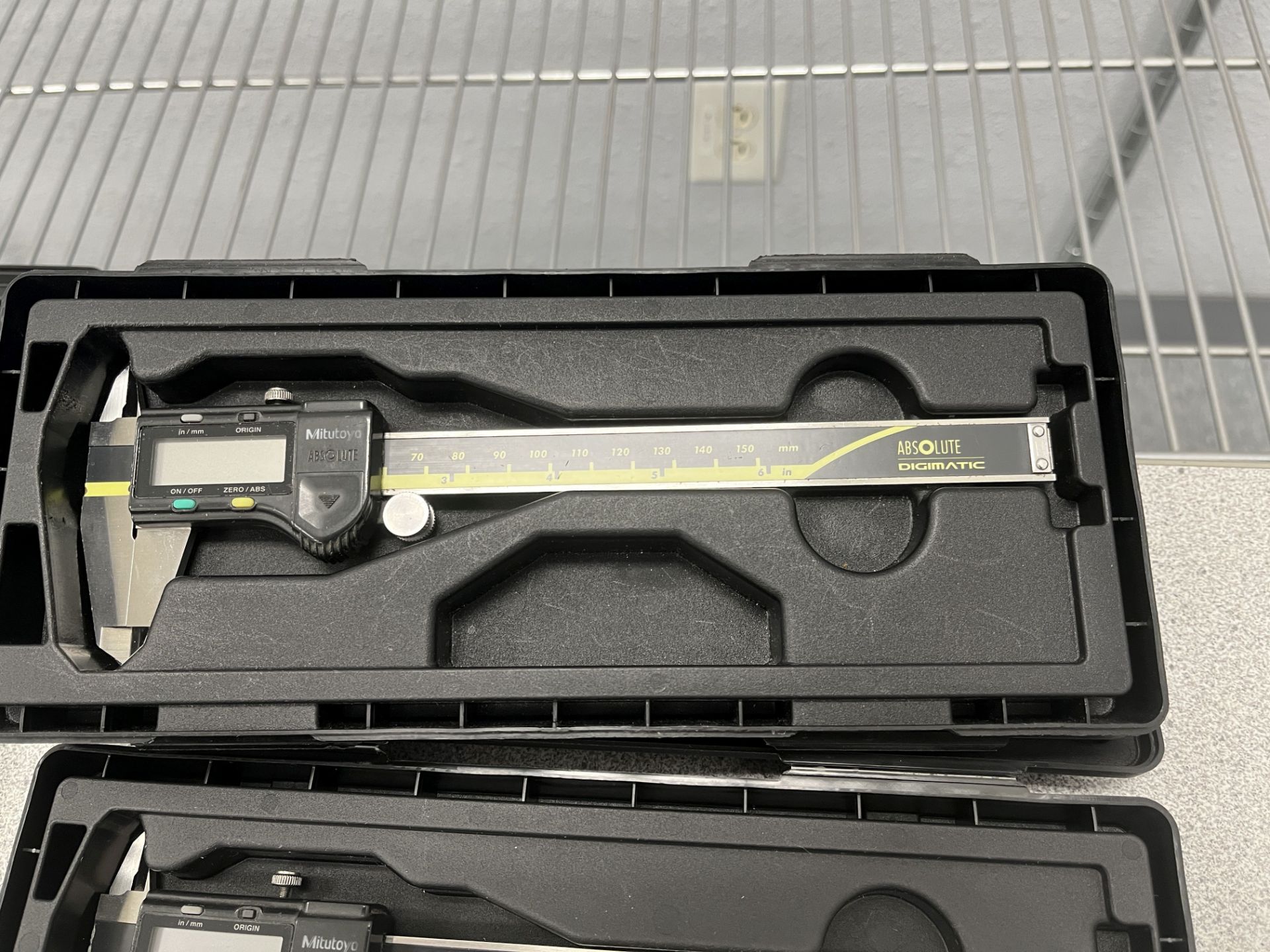 6" MITUTOYO DIGITAL CALIPERS - Image 4 of 5