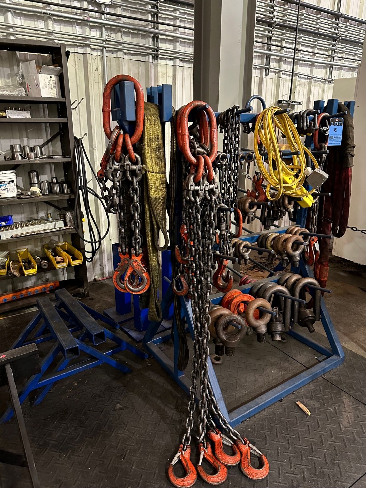 (LOT) LIFTING EQUIPMENT INCLUDING CHAINS, LIFTING EYES, SLINGS AND RELATED - Image 2 of 3