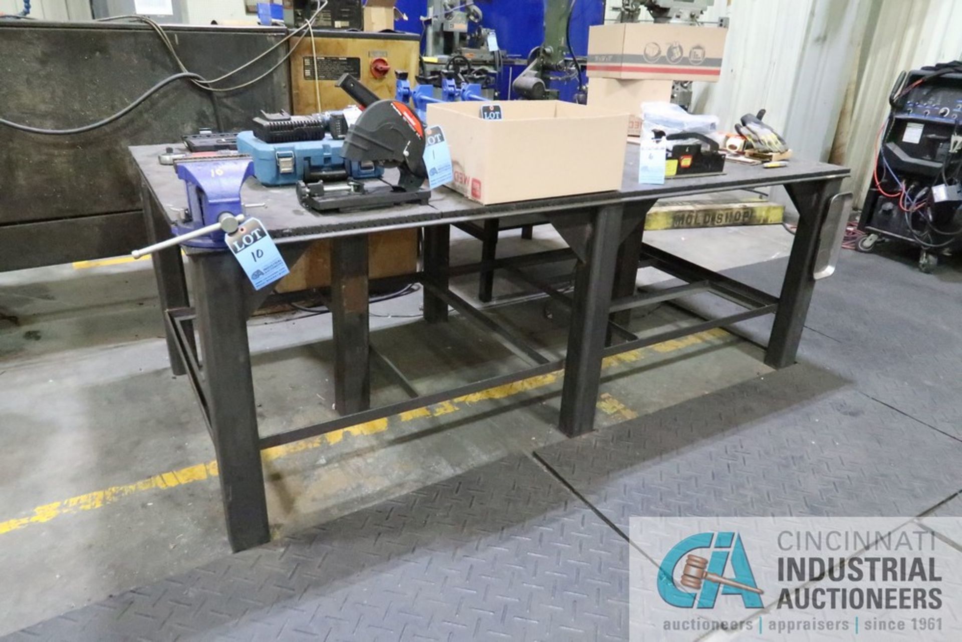 8' X 4' HEAVY DUTY STEEL WELDING TABLE WITH 6" WILTON VISE