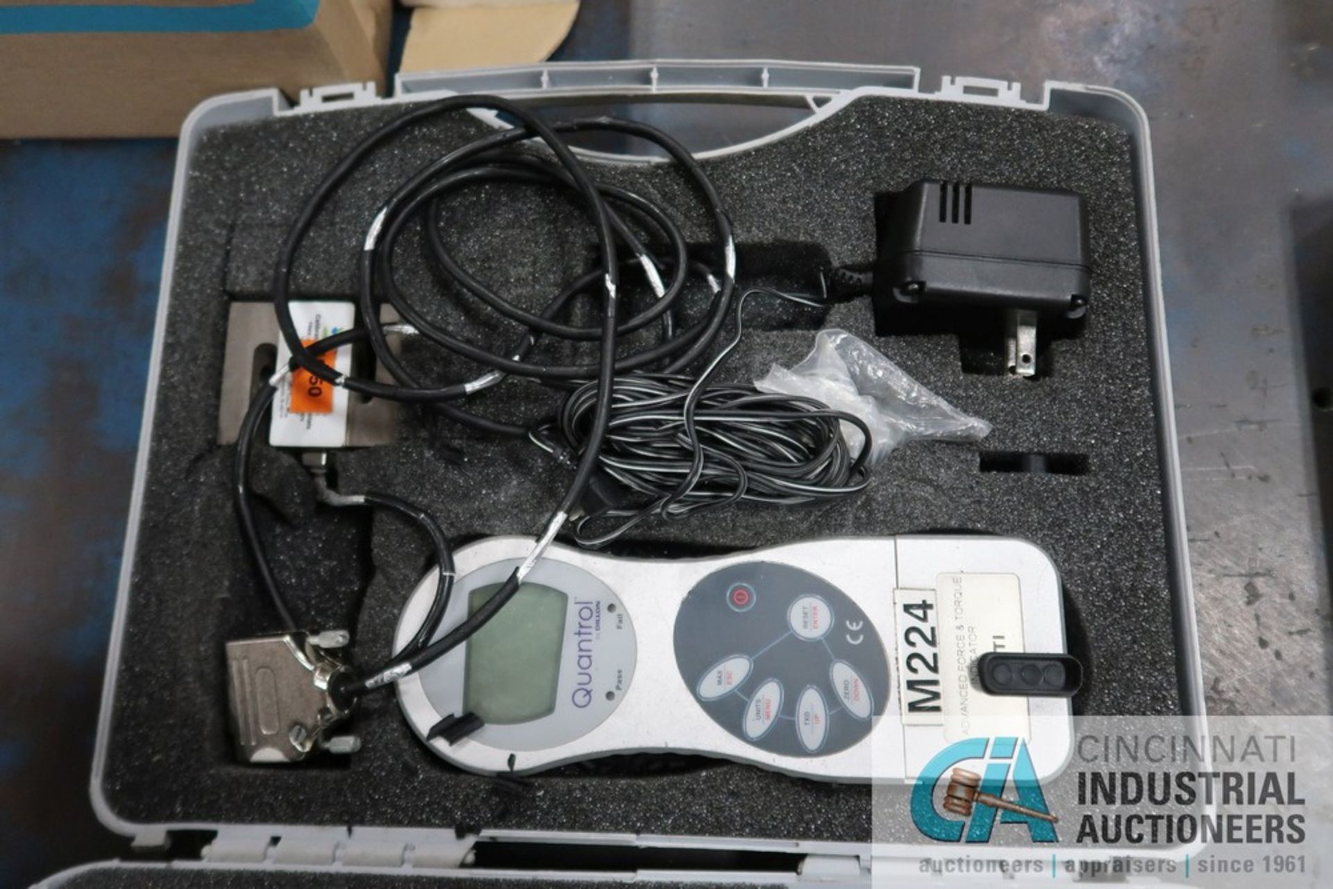 (LOT) MISCELLANEOUS DIGITAL TEST AND MONITORING EQUIPMENT - Image 3 of 3