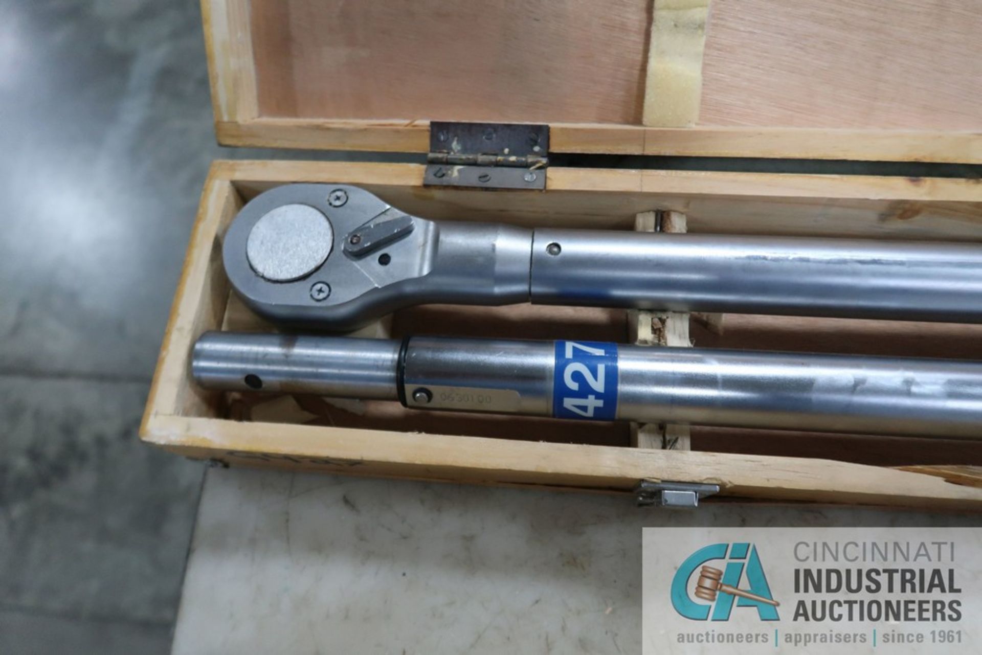 500-1500 LBF/FT NULINE 1" DRIVE TORQUE WRENCH - Image 2 of 2