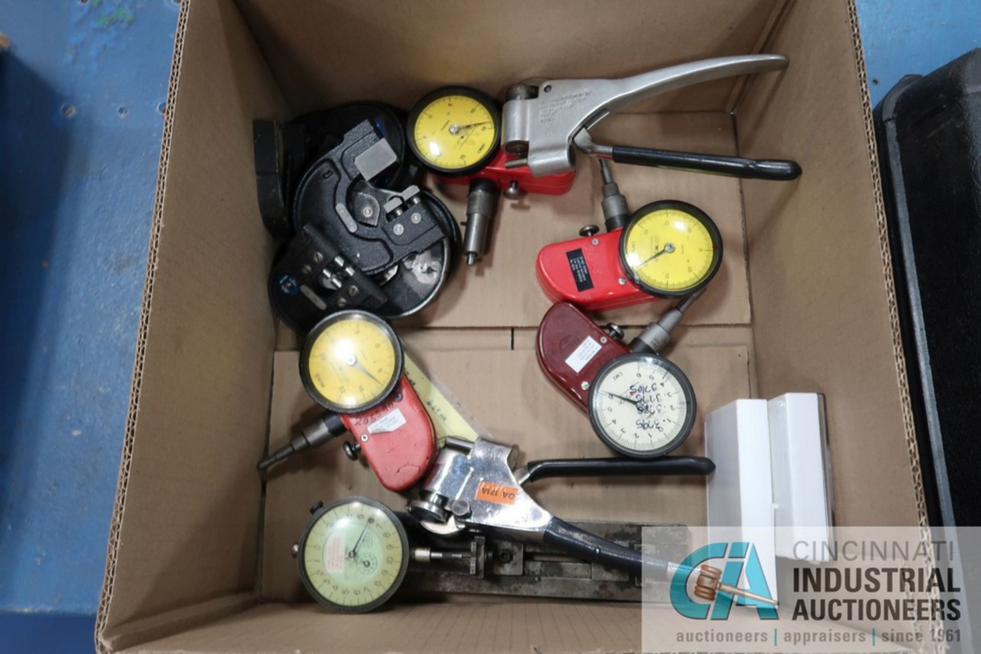 (LOT) MISCELLANEOUS DIAL AND GO-NO-GO GAGES