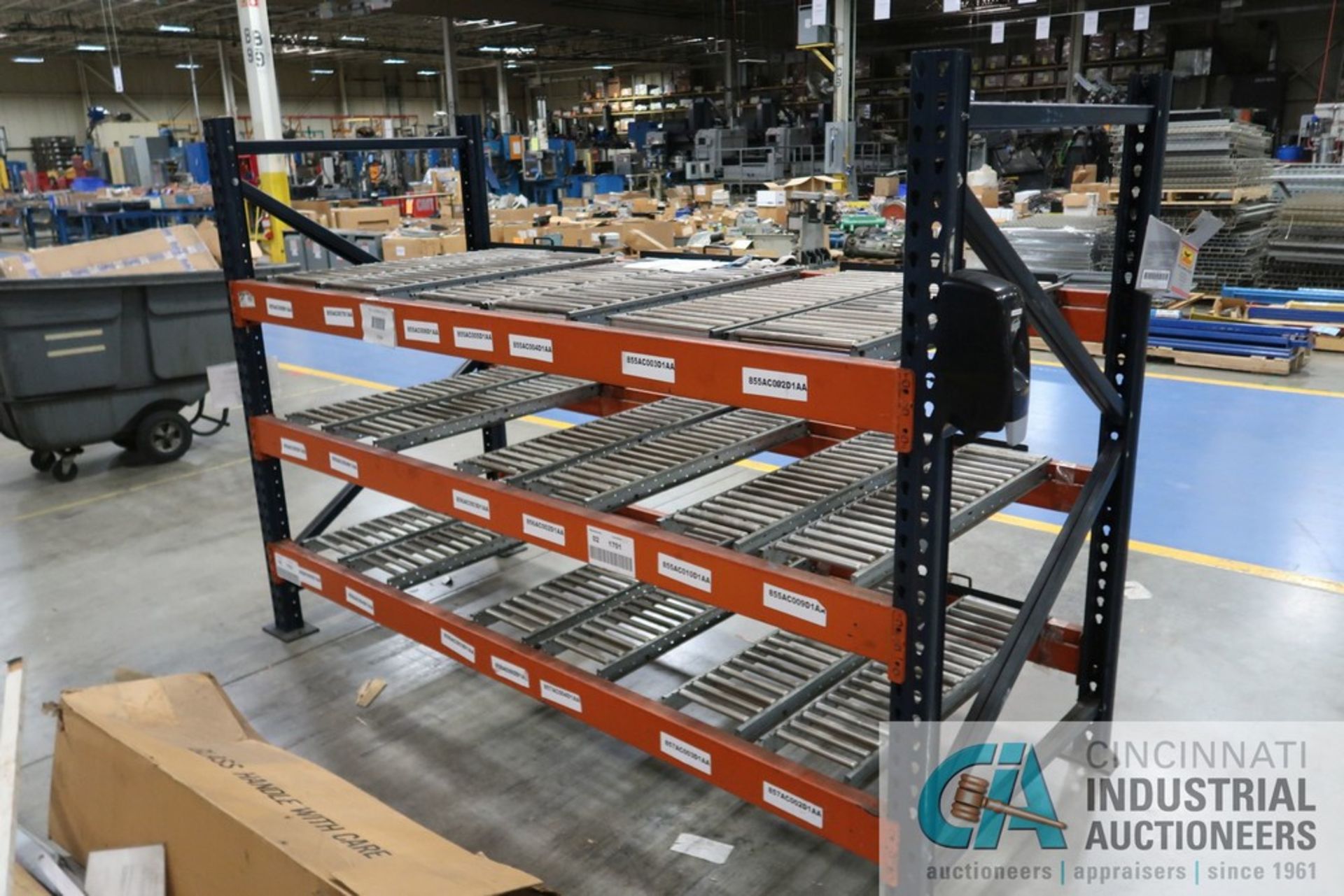 SECTION 96" LONG X 42" WIDE X 70" HIGH ADJUSTABLE BEAM PALLET RACK WITH (18) 12" WIDE X 39" LONG - Image 3 of 3