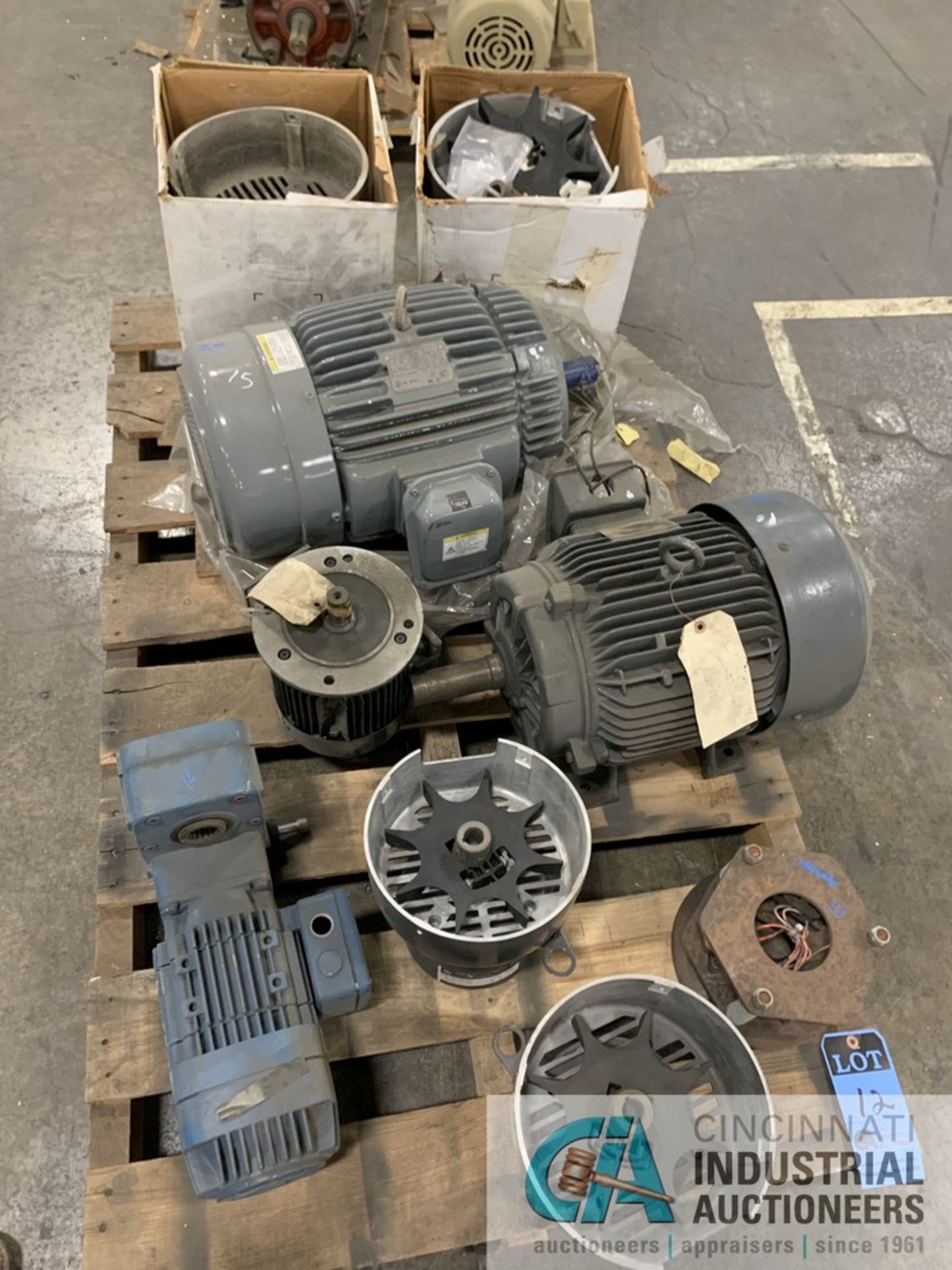 (LOT) ELECTRIC MOTORS & GEAR DRIVES ON SKID