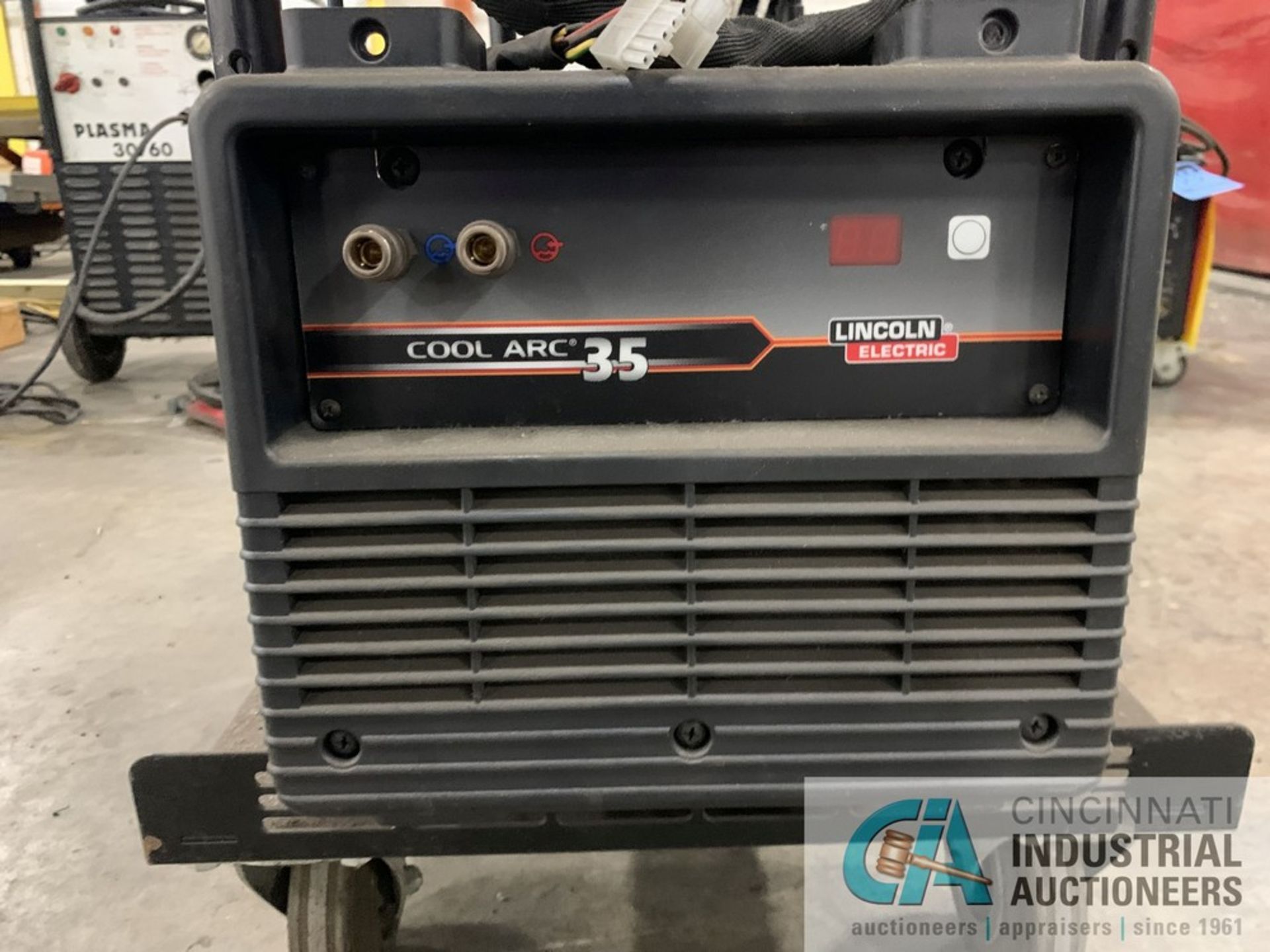 LINCOLN COOL-ARC 35 TIG WELDER - Image 5 of 6