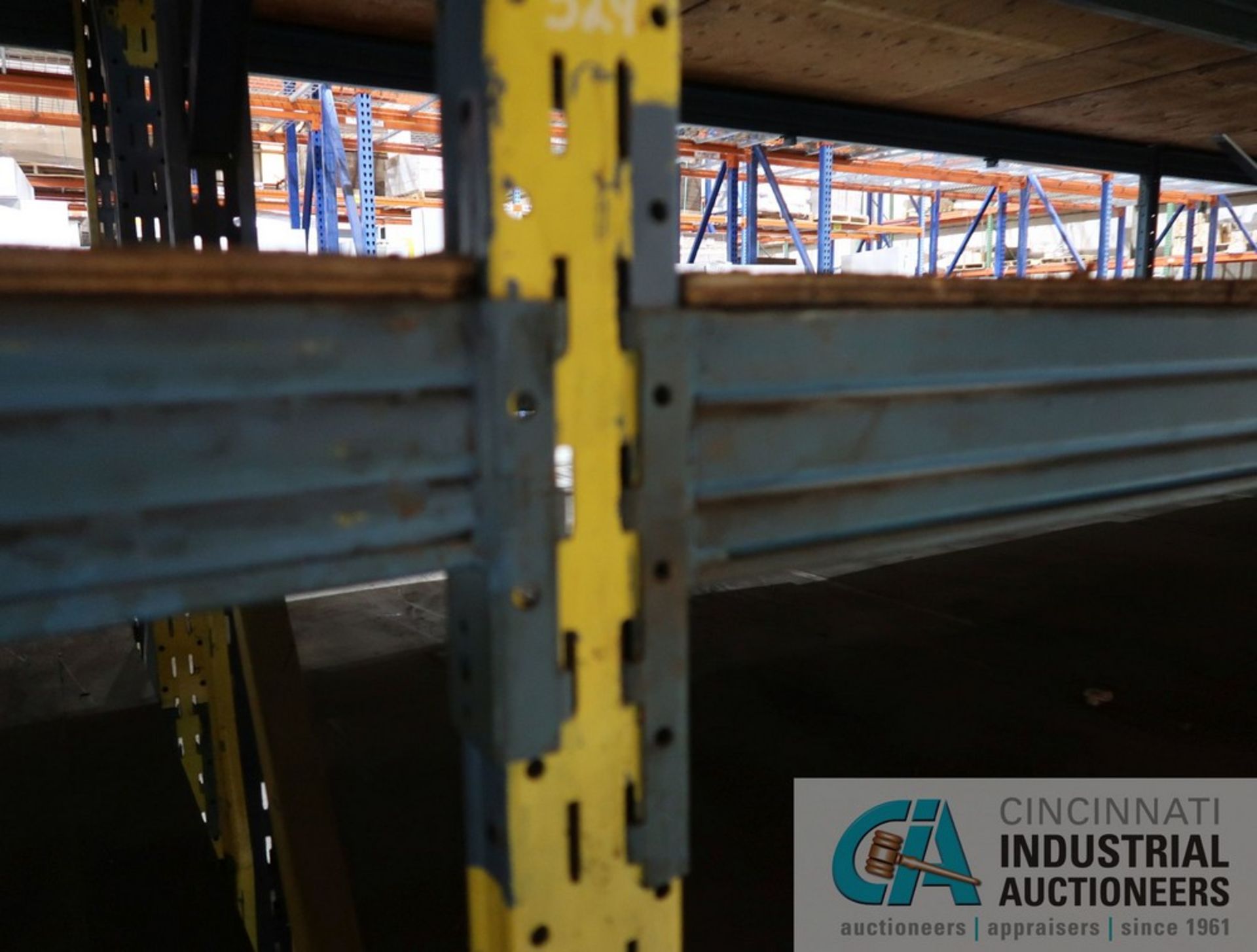 SECTIONS 42" X 144" X 16' PALLET RACK - (2) SIDE BY SIDE RUNS, (22) UPRIGHTS, (233) 5" FACE CROSS - Image 11 of 11