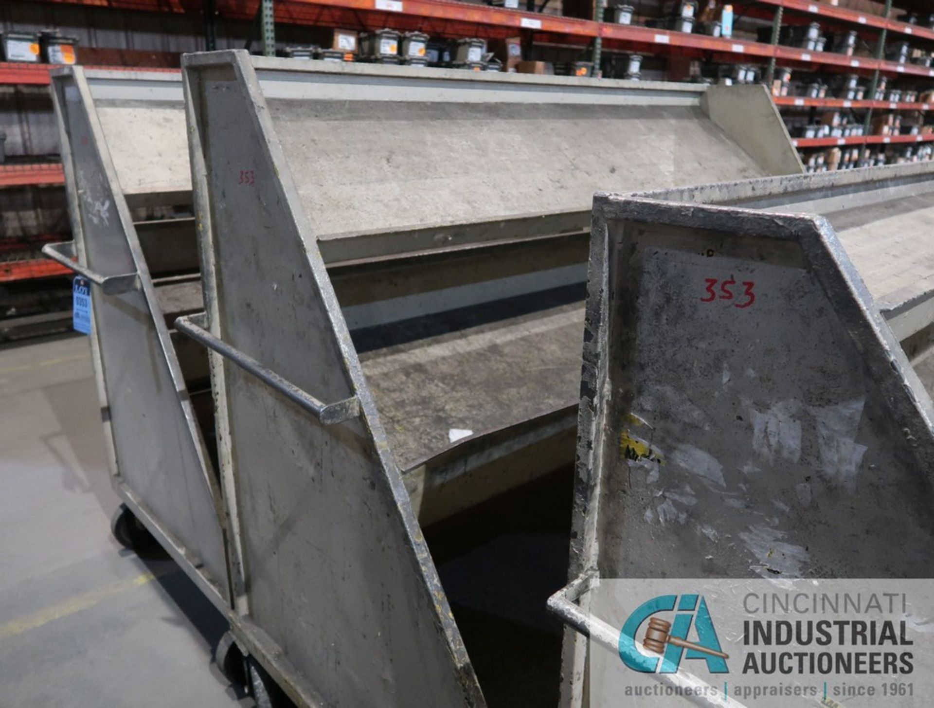 80" WIDE X 67" HIGH HEAVY DUTY STEEL MULTI-LEVEL SLANTED MATERIAL CARTS - Image 5 of 5
