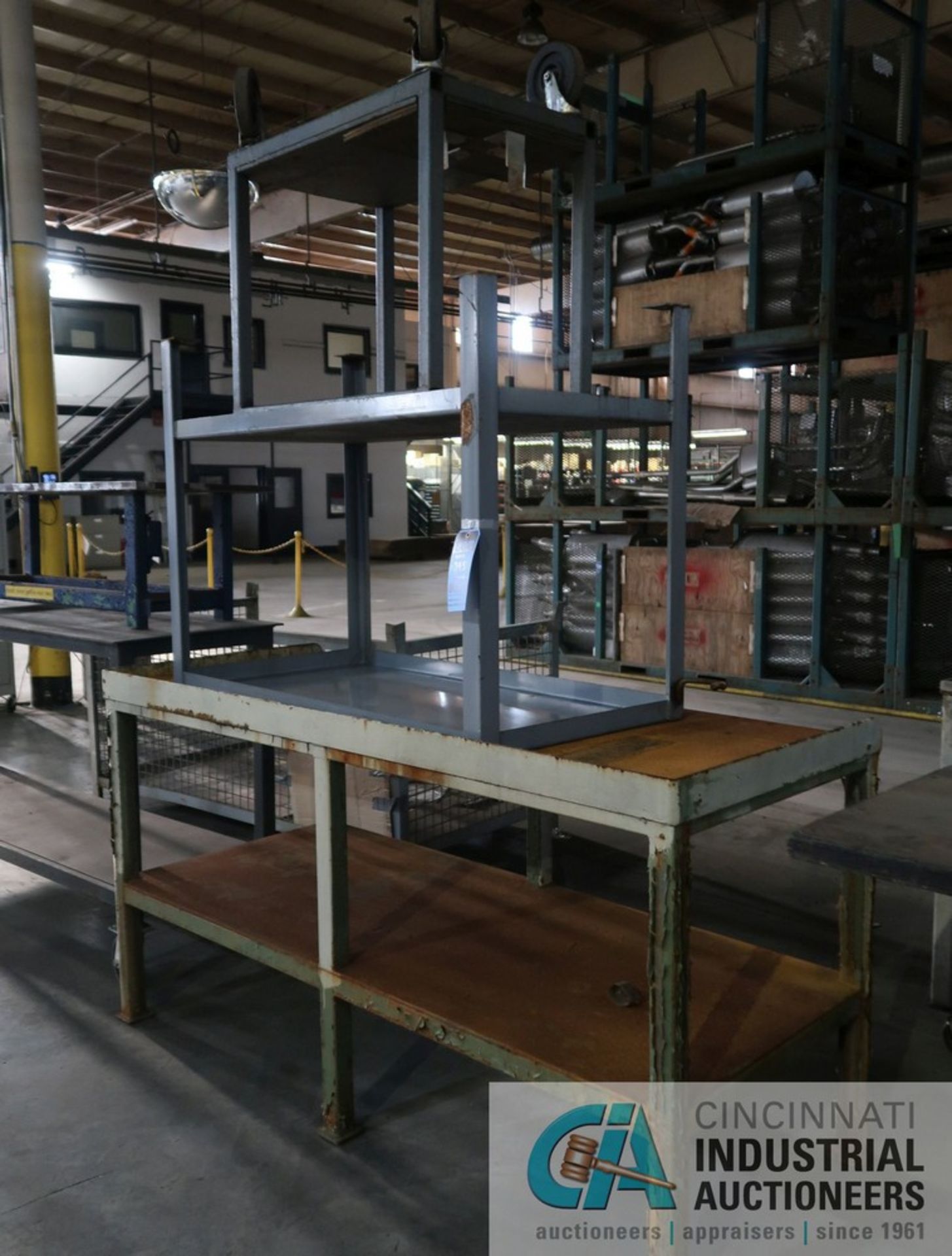 (LOT) MISCELLANEOUS SIZE HEAVY DUTY STEEL TABLES - Image 3 of 4