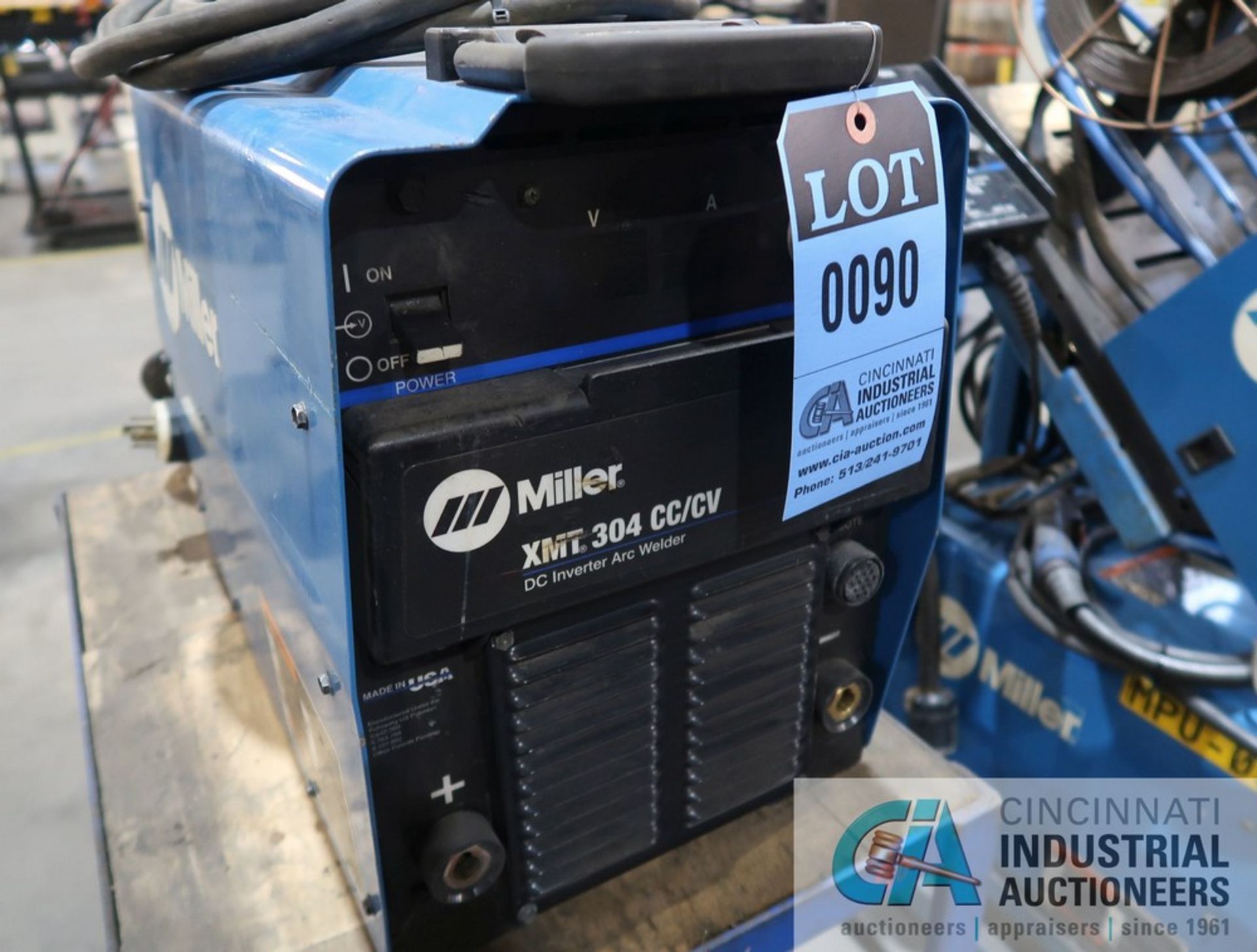 MILLER XMT 304 CC/CV DC INVERTER ARC WELDING; S/N - Image 3 of 6