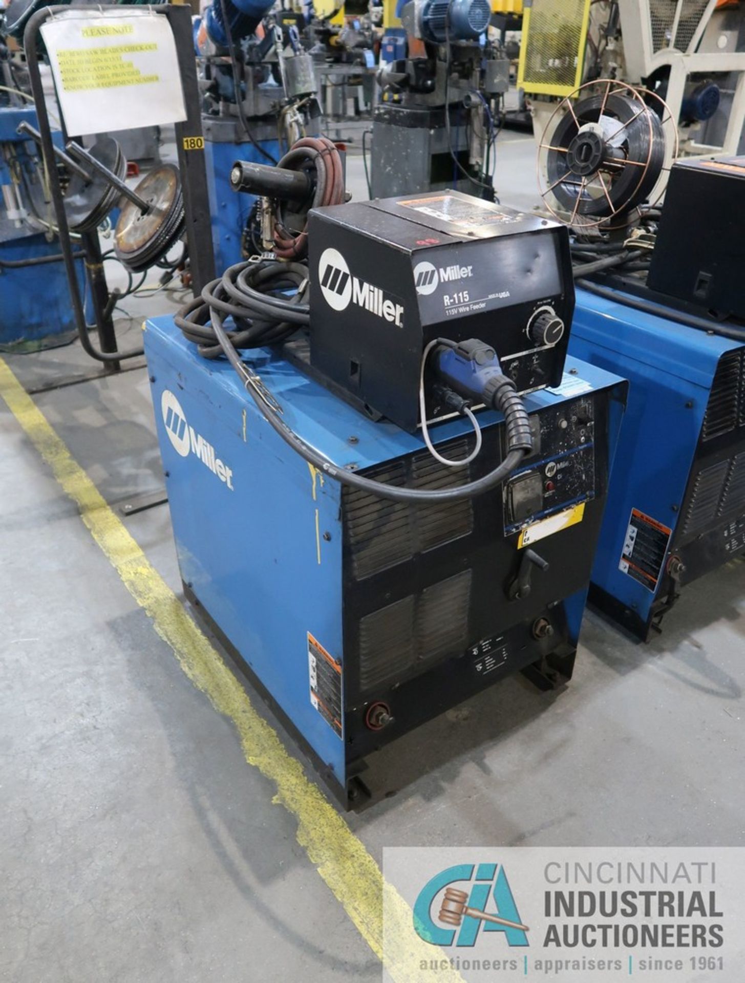 300 AMP MILLER CP-302 CV-DC WELDING POWER SOURCE; S/N LC485301, WITH MILLER R-115 115 VOLT WIRE - Image 2 of 5