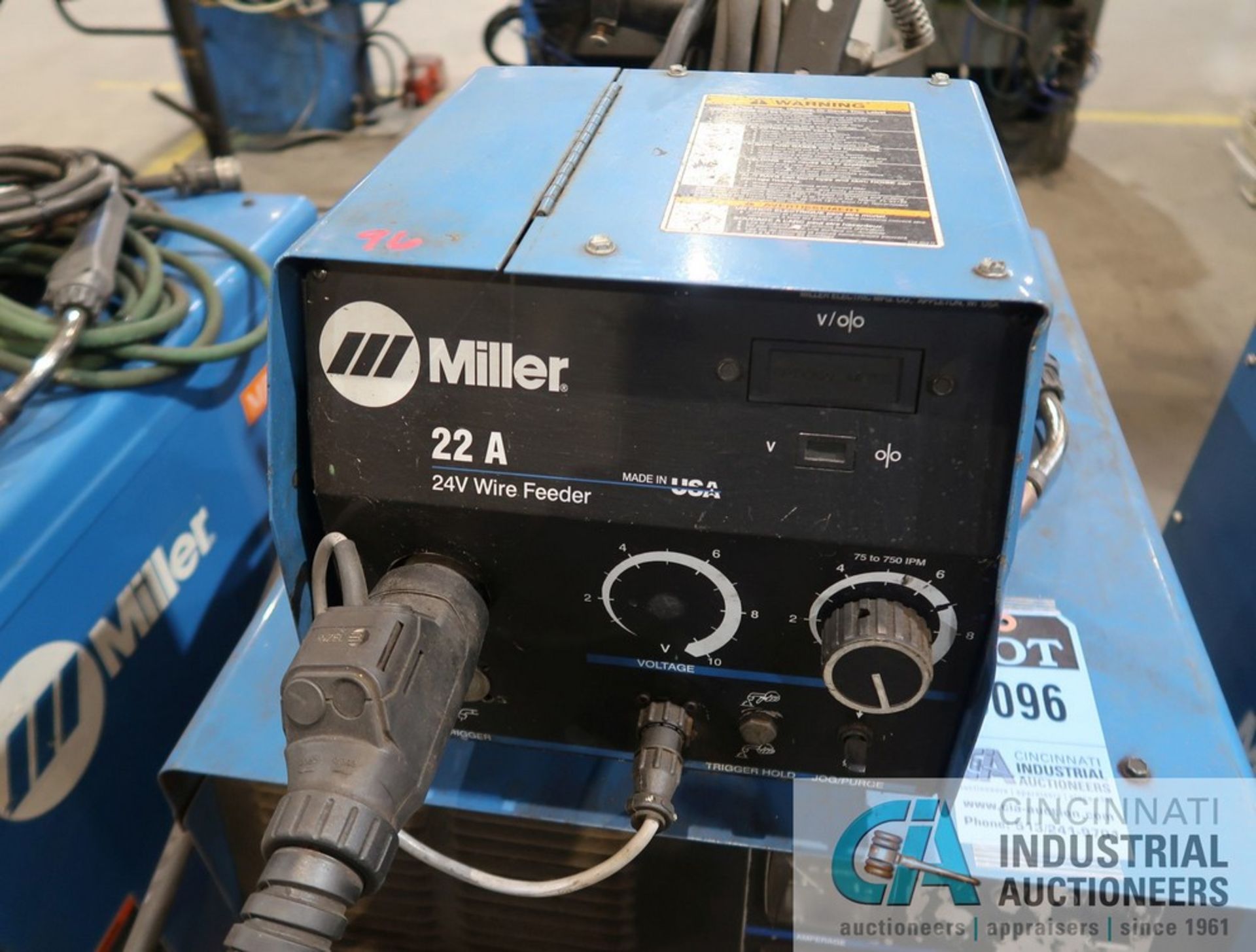 300 AMP MILLER CP-302 CV-DC WELDING POWER SOURCE; S/N LC666631, WITH MILLER 22A 24 VOLT WIRE FEEDER - Image 6 of 6