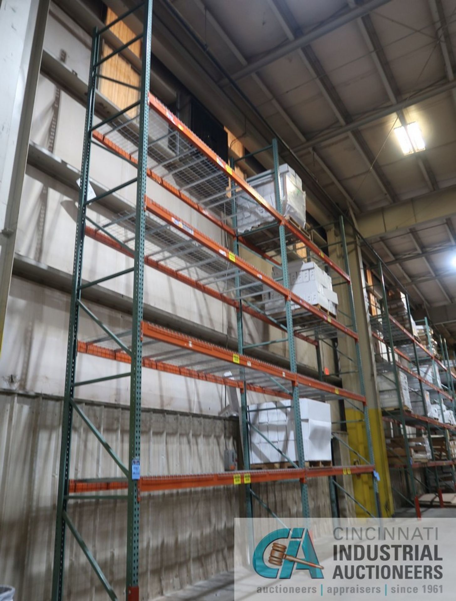 SECTIONS 42" X 144" X 26' PALLET RACK, (3) UPRIGHTS, (16) 5" FACE CROSSBEAMS, WIRE DECKING
