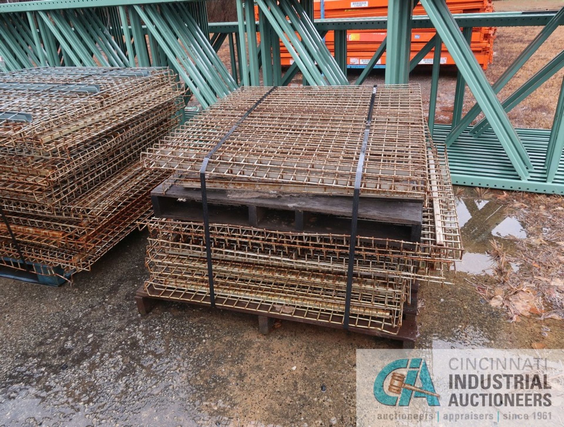 43" X 46" WIRE DECKING SECTIONS ON (7) SKIDS - Image 4 of 7
