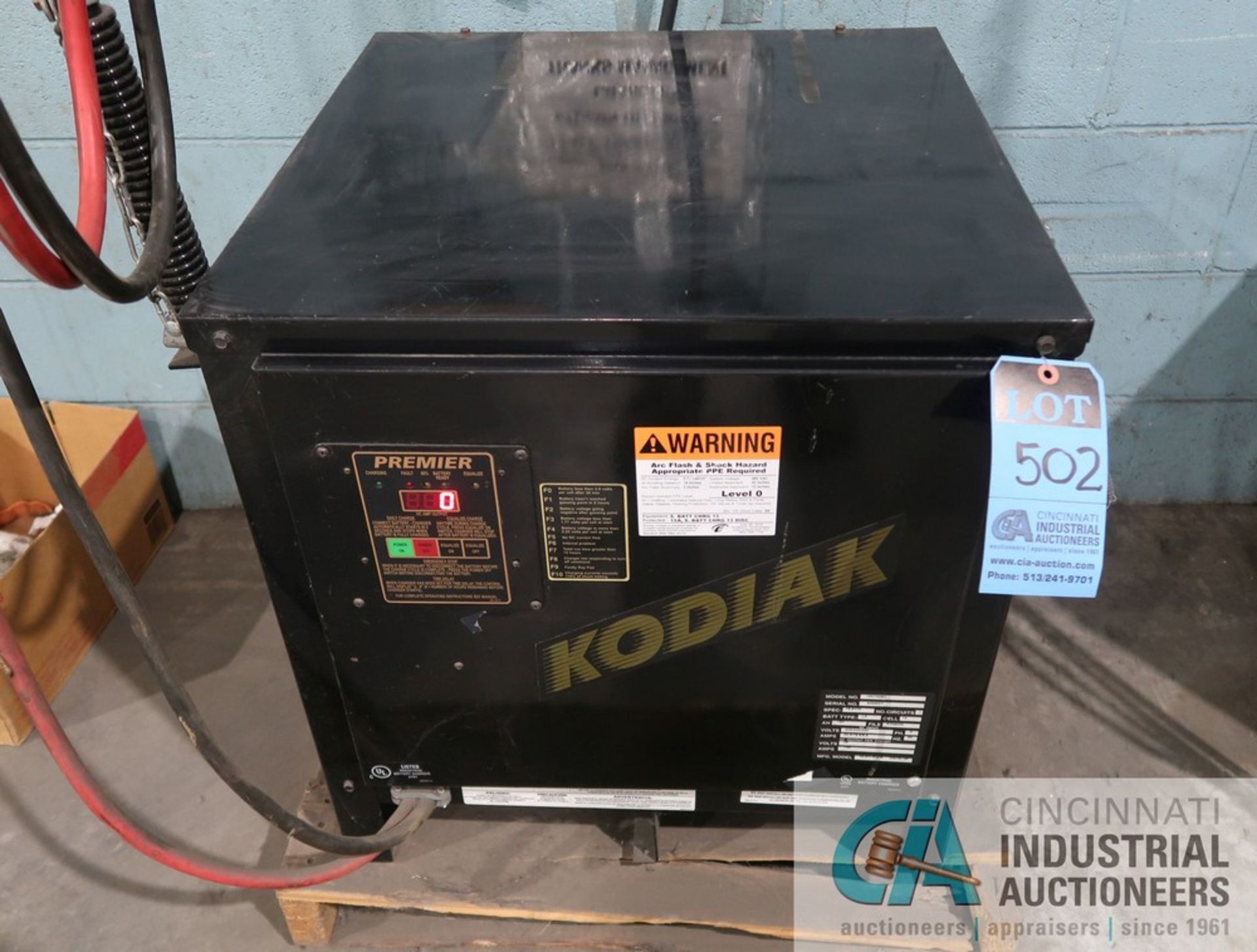 36 VOLT KODIAK MODEL 18K75OB3 BATTERY CHARGER **SAFETY SWITCH STAYS WITH BUILDING**