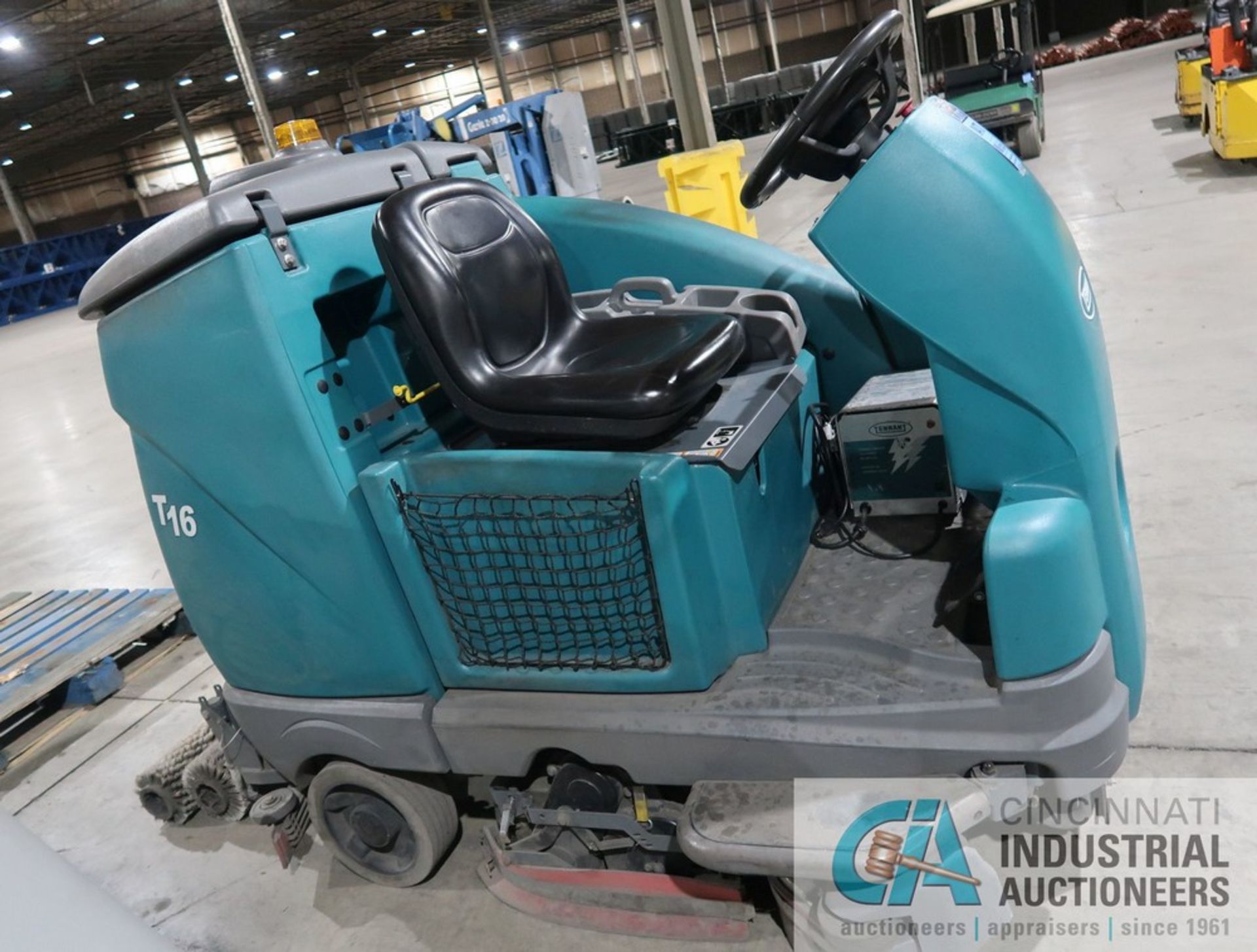 TENNANT MODEL T16 ELECTRIC SIT DOWN FLOOR SCRUBBER; S/N 27316, WITH 36 VOLT CHARGER, HOURS N/A - Image 3 of 11