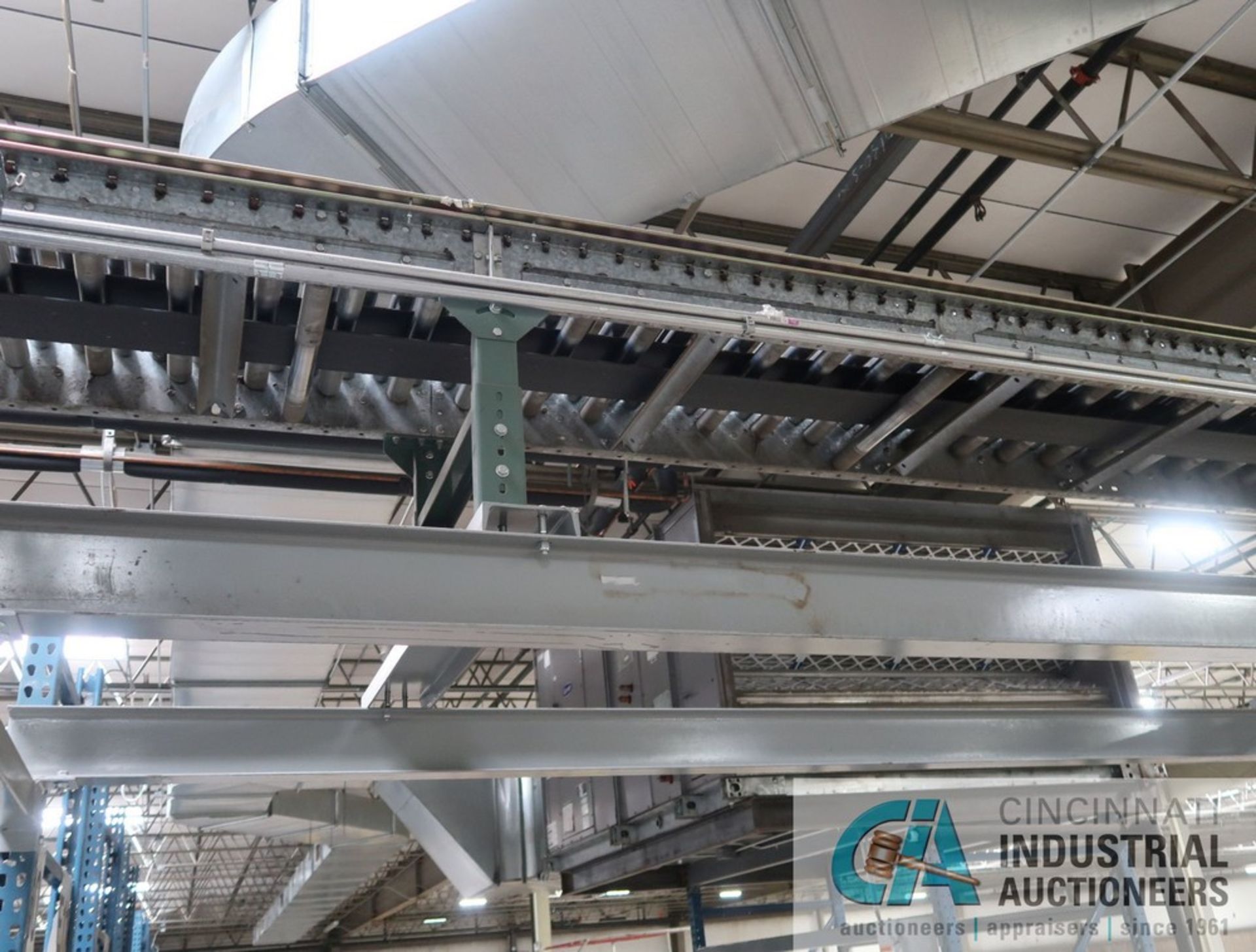 24" X 164' (APPROX.) HYTROL MODEL 190-LR POWER ROLLER CONVEYOR WITH CURVE AND SLIDE, 44' X 18" - Image 12 of 26