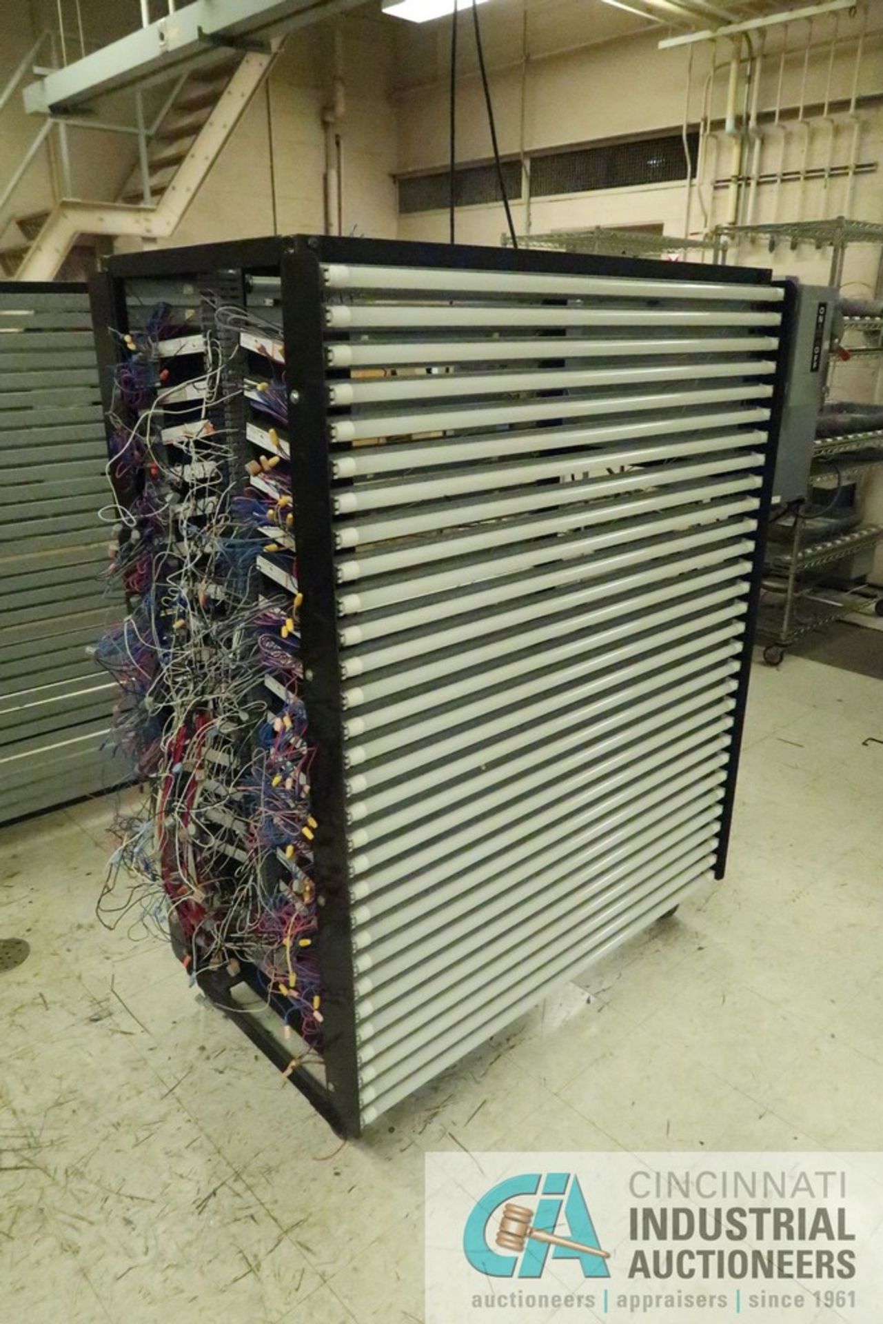 TEST RACK ON METRO CART W/ CONTROL PANEL (ROOM 1270) - Image 3 of 3