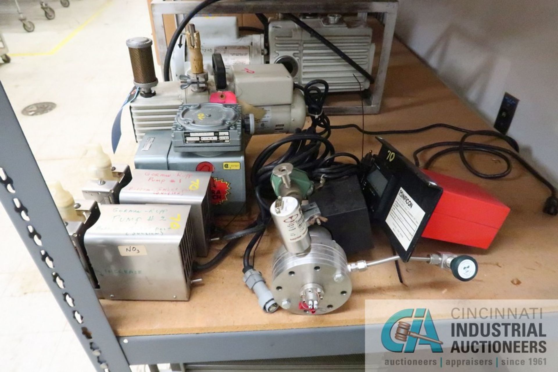 (LOT) (5) VACUUM PUMPS; (1) WELCH DIRECTOR MODEL 8905 VACUUM PUMP; 110-VOLT, (1) GAST MODEL DOA- - Image 2 of 2