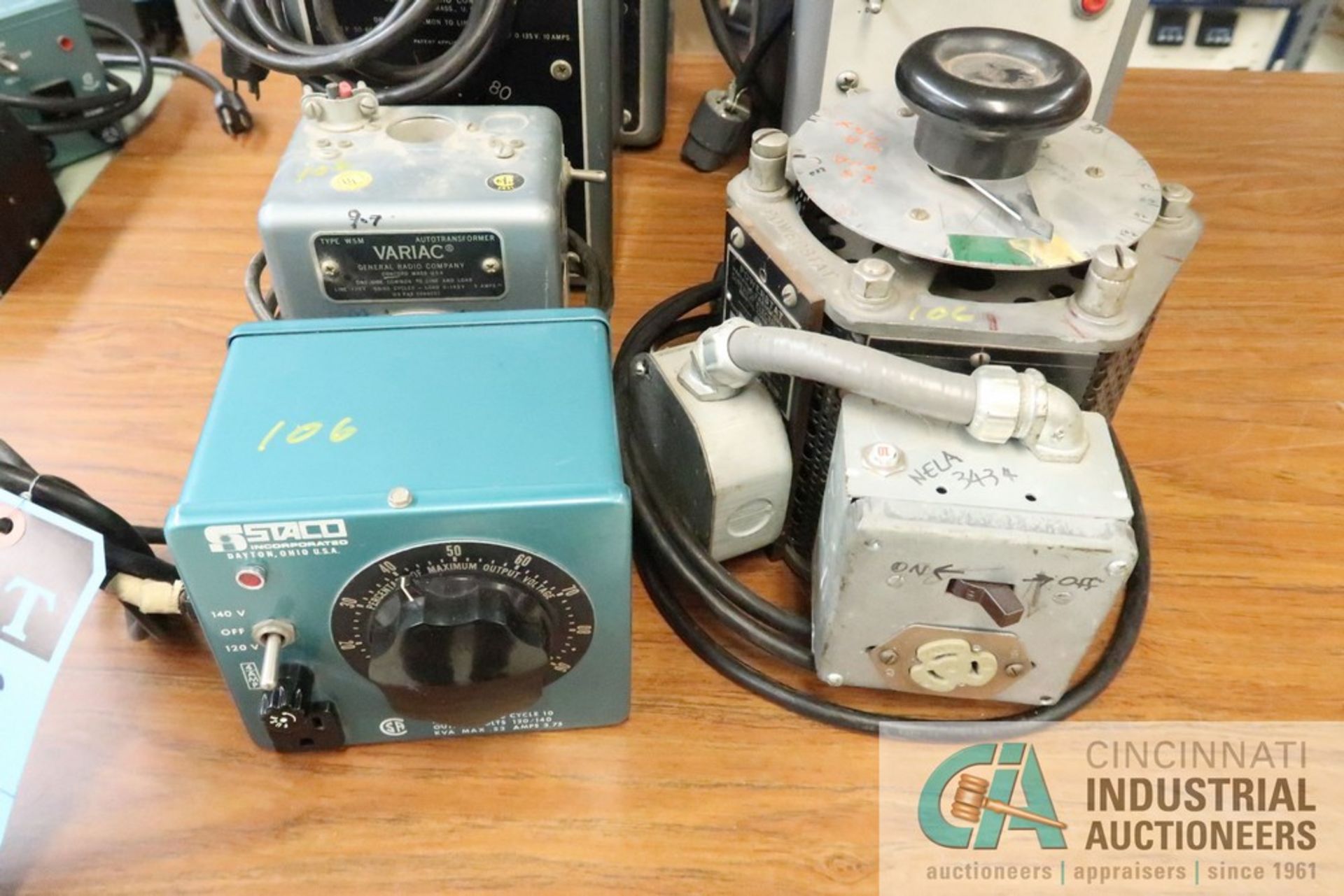 VARIABLE AUTO TRANSFORMERS; (1) STACO, (5) VARIAC, & (1) POWERSTAT - Image 2 of 3