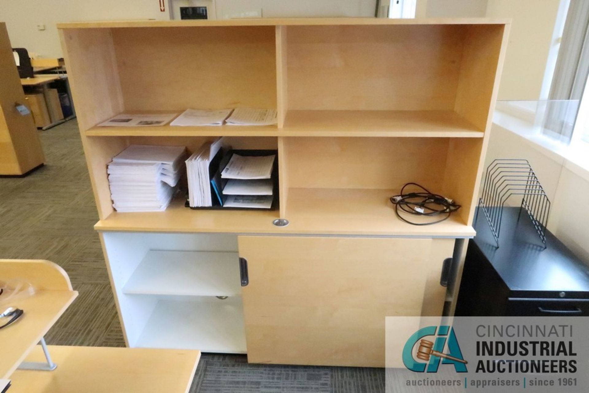 79" X 86" X 24" GALANT L-SHAPED DESKT, (1) 3-DRAWER CABINET, (1) 2-DRAWER CABINET, (1) BOOKCASE WITH - Image 5 of 6