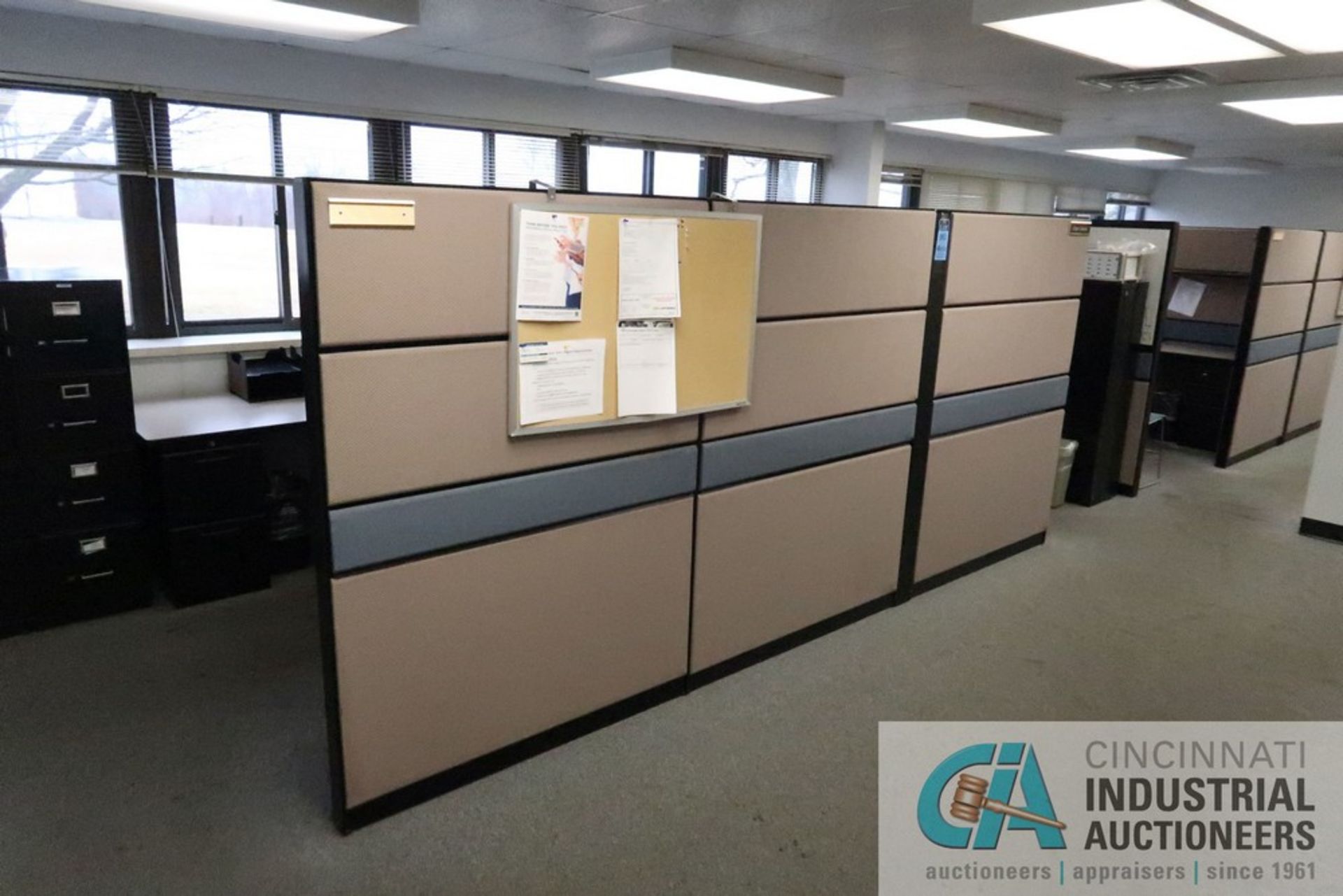 (LOT) (4) CUBICLES, 96" X 96" L-SHAPED DESKS, (4) EXECUTIVE CHAIRS, (3) SIDE CHAIRS, FILE CABINETS