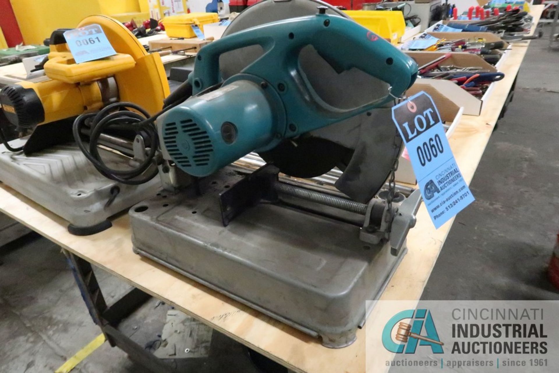 MAKITA ABRASIVE CHOP SAW, 14" CAPACITY