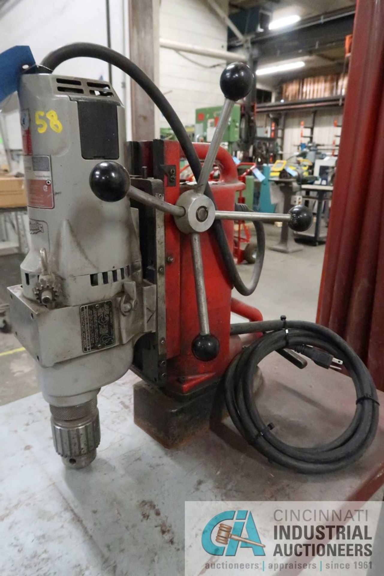 MAGBASE DRILL BY MILWAUKEE AND JACOBS, CHUCK 5-20MM CAPACITY - Image 2 of 2