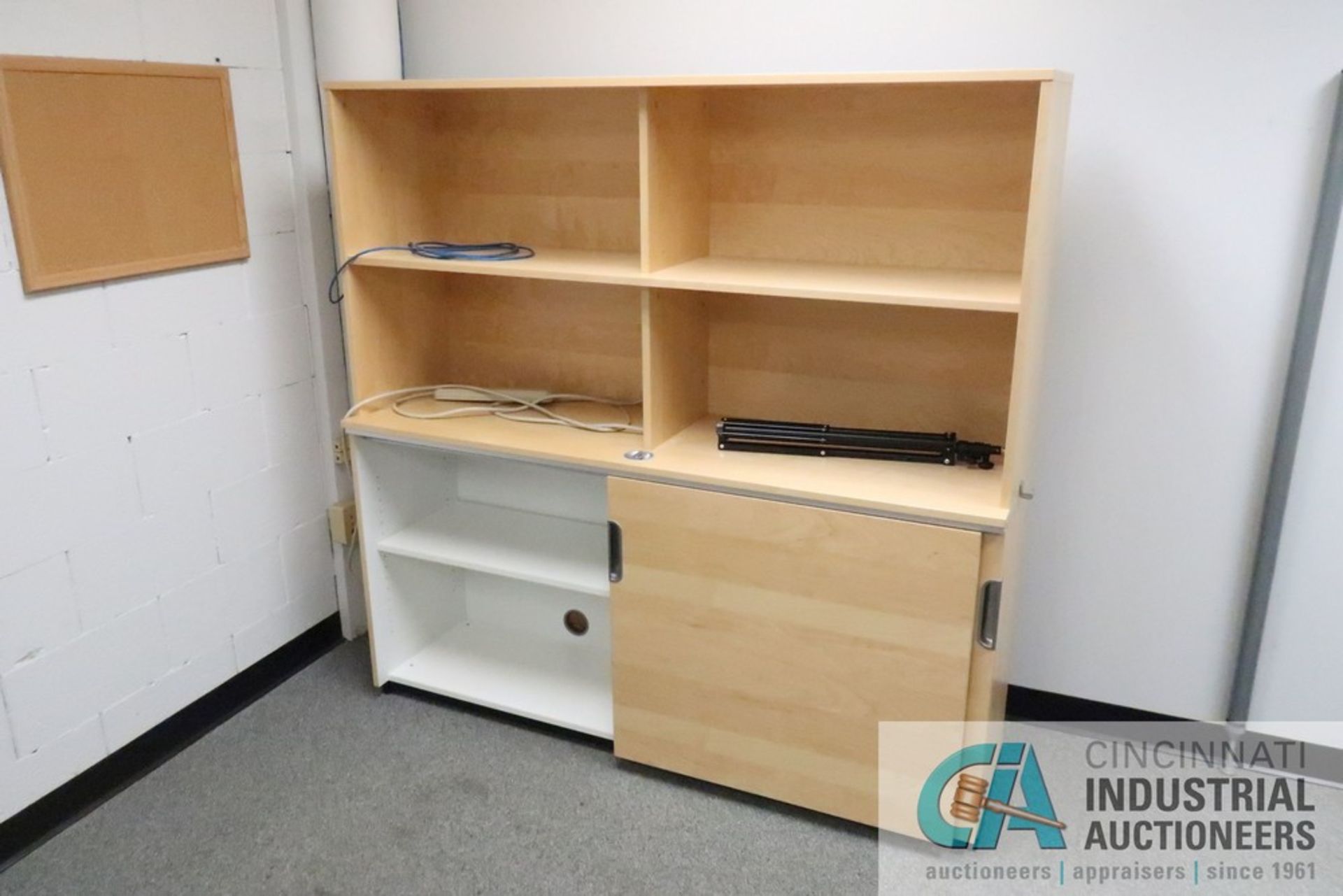 79" X 86" X 24" GALANT L-SHAPED DESK, (2) 3-DRAWER CABINETS, (1) EXECUTIVE CHAIR, (2) BOOKCASES WITH - Image 6 of 6