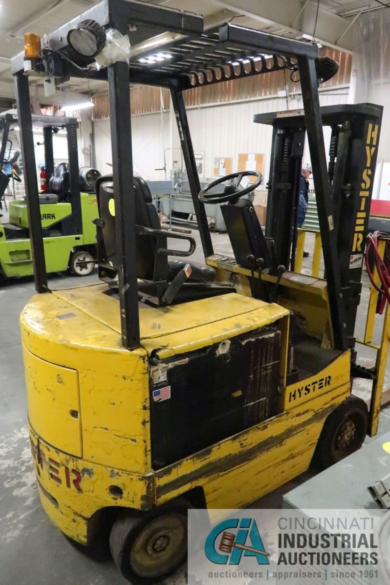 4,550 LB. HYSTER MODEL EXOXL-27 SOLID TIRE ELECTRIC LIFT TRUCK; S/N C108V19535P, 2-STAGE MAST, - Image 3 of 7