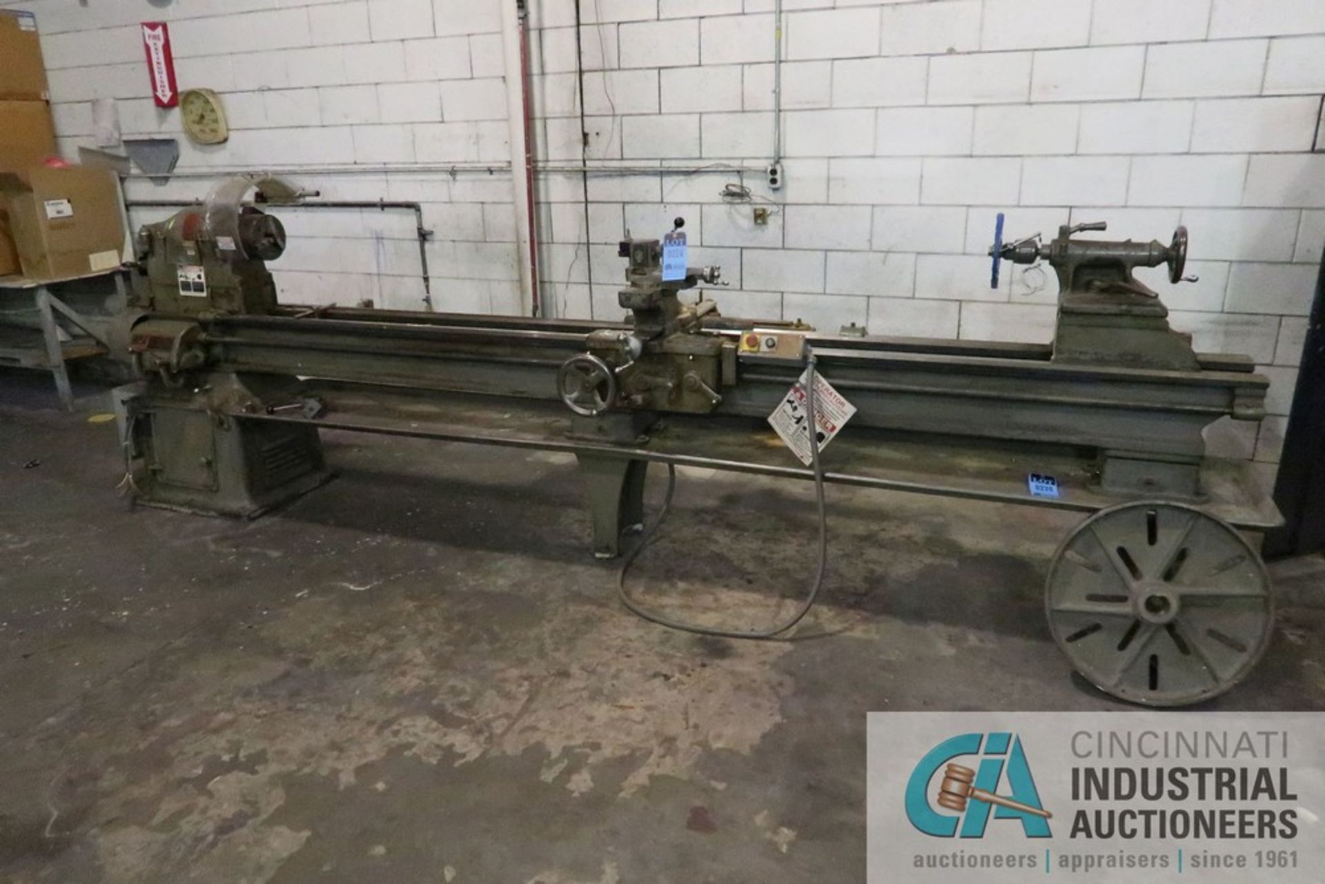 SOUTHBEND MODEL CL198K LATHE, 8", 3-JAW CHUCK, 24" SWING, 24" FACEPLATE, 120' BED LENGTH, ALORIS