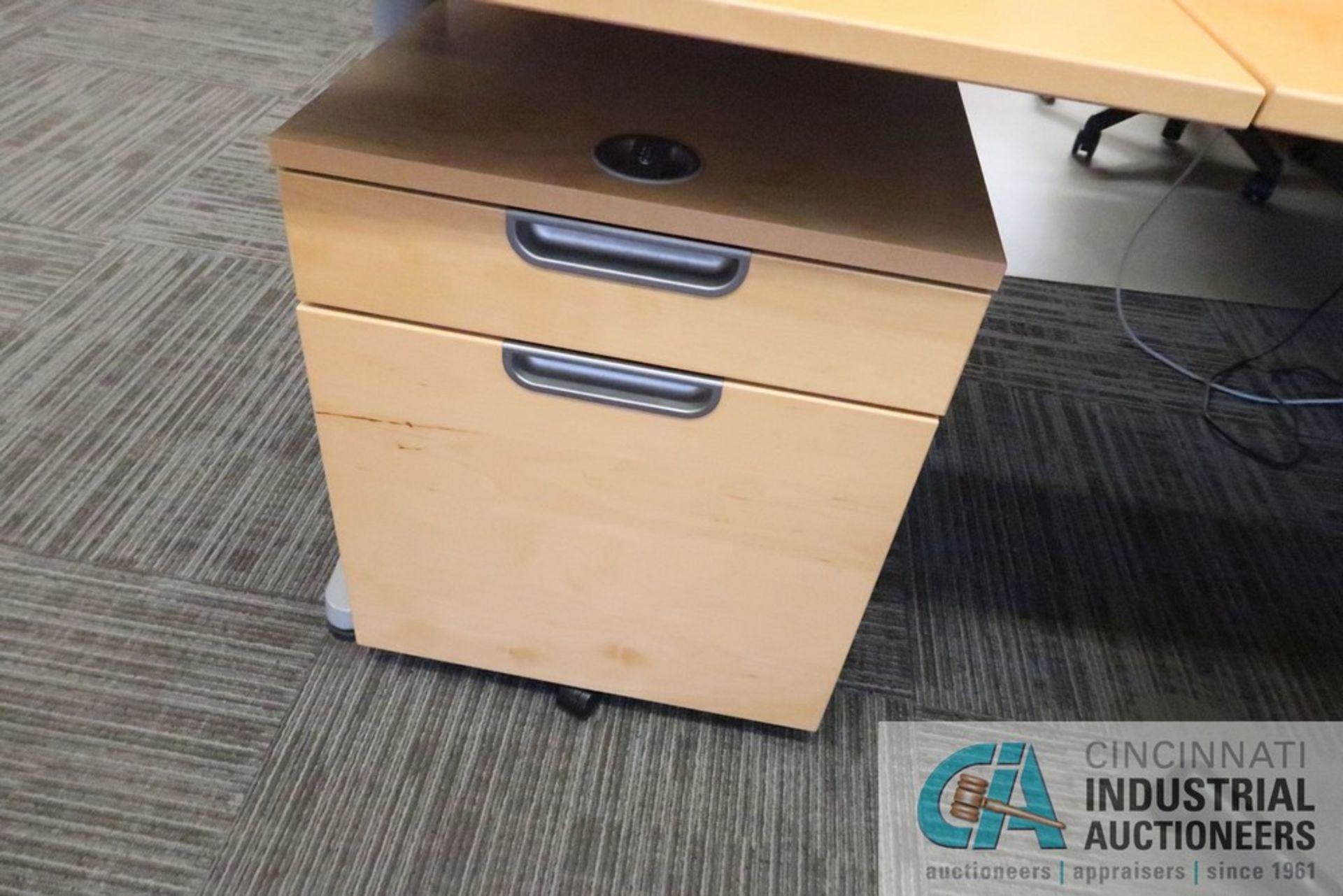 79" X 86" X 24" GALANT L-SHAPED DESK, (1) 3-DRAWER CABINET, (1) BOOKCASE WITH LOWER STORAGE, (1) - Image 3 of 5