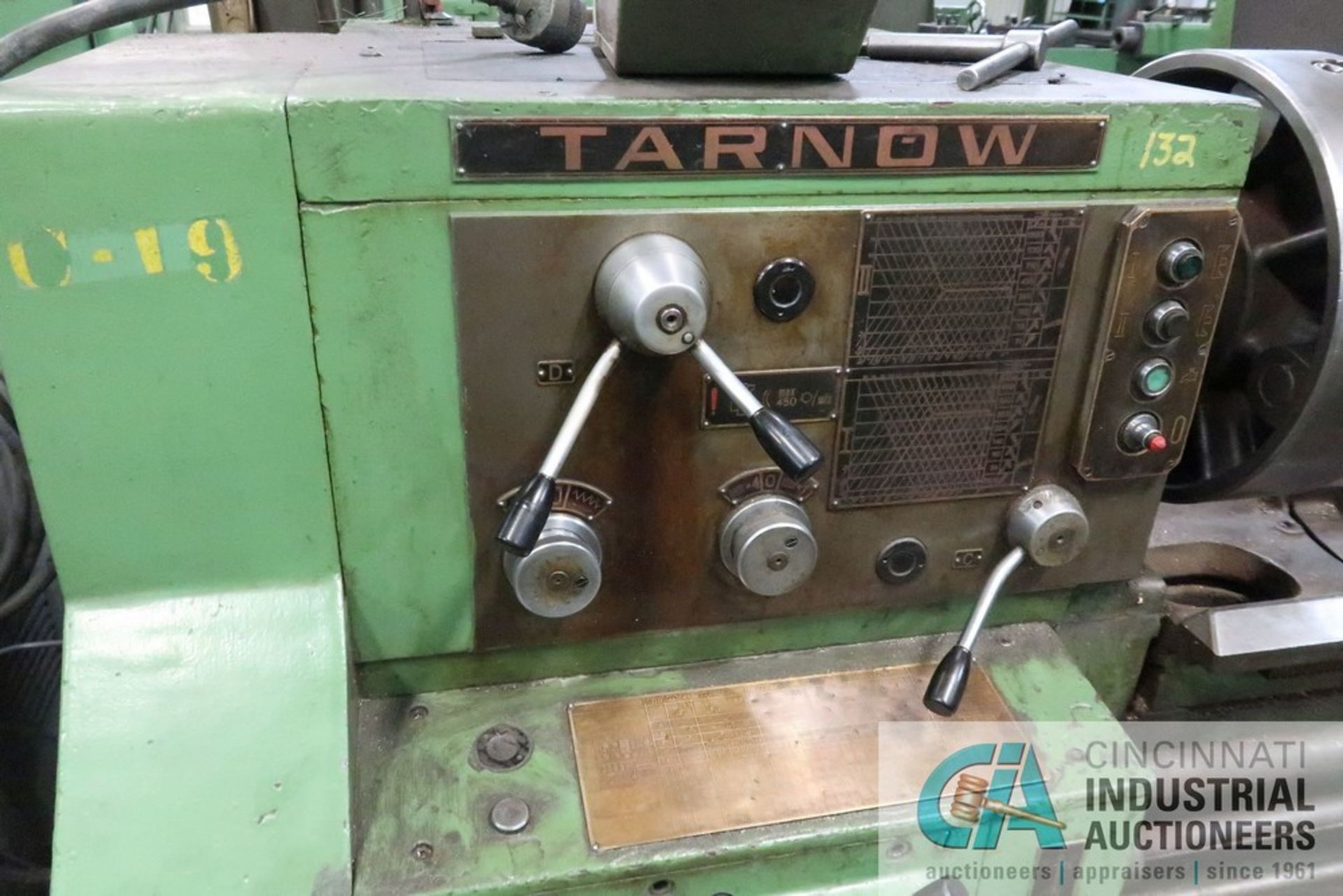20" X 132" TARNOW ENGINE LATHE; S/N 7667881, 2" SPINDLE HOLE, 16" 4-JAW CHUCK, STEADY REST, - Image 7 of 14