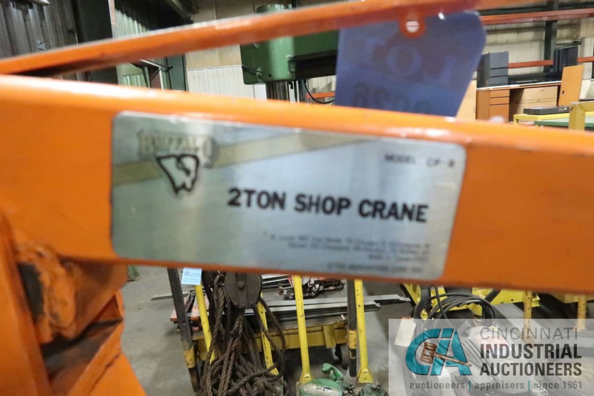 2 TON BUFFALO MODEL CP-8 HYDRAULIC SHOP CRANE - Image 2 of 2