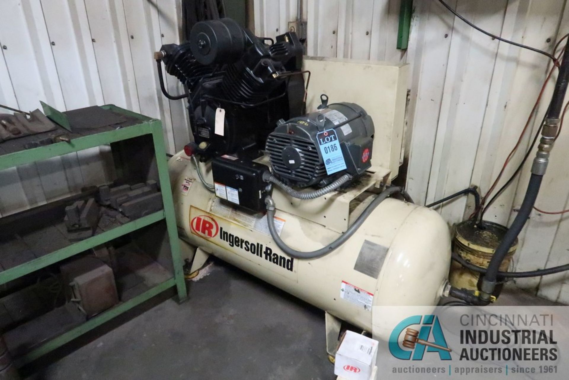 15 HP INGERSOLL RAND MODEL 7100 HORIZONTAL TANK TWO STAGE AIR COMPRESSOR