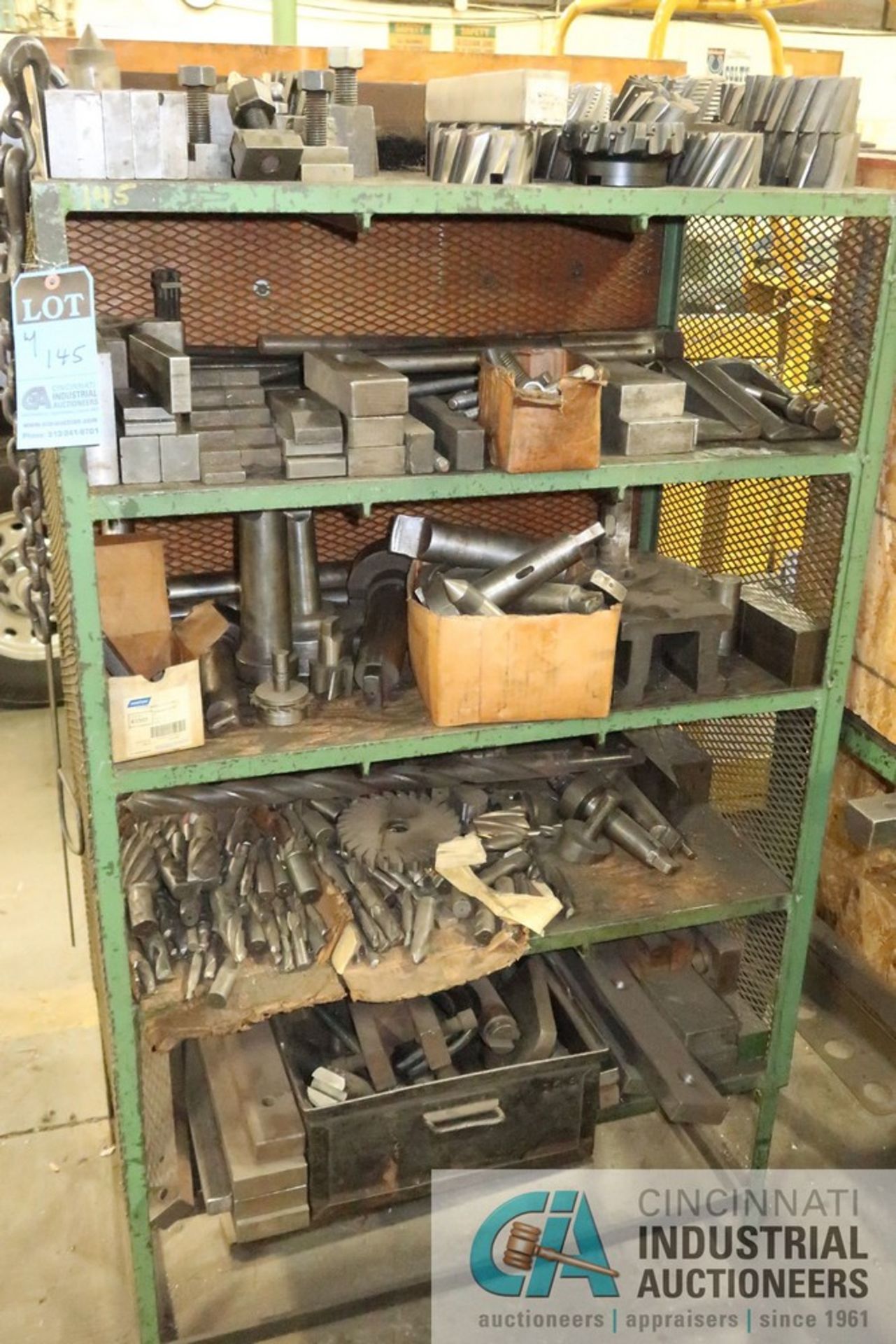 (LOT) BENCH AND RACK WITH BORING MILL TOOLING; TOOL HOLDERS, MILL CUTTERS - Image 6 of 8