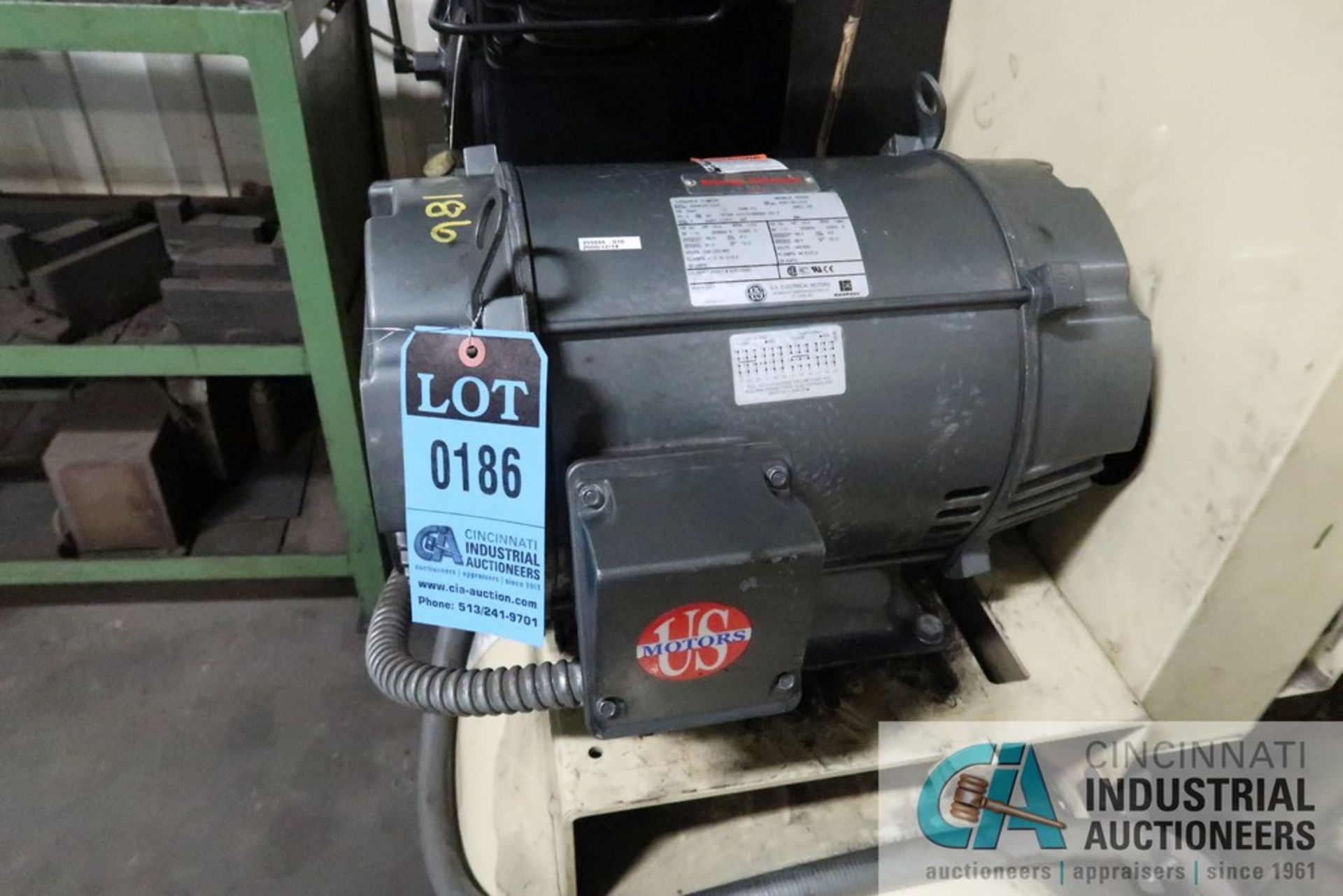 15 HP INGERSOLL RAND MODEL 7100 HORIZONTAL TANK TWO STAGE AIR COMPRESSOR - Image 3 of 7