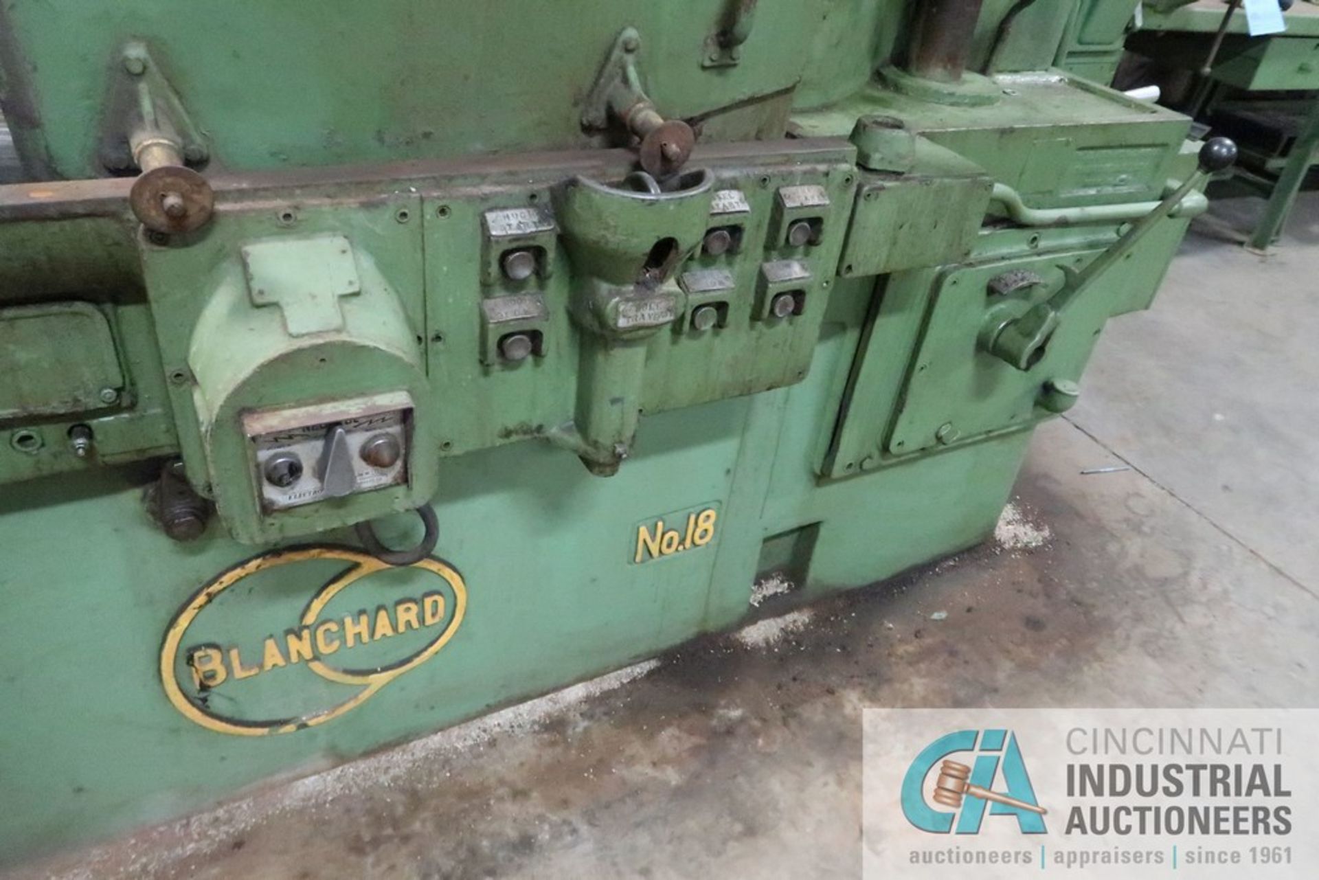 NO 18 BLANCHARD ROTARY SURFACE GRINDER; S/N 6826, 36" CHUCK - Image 3 of 8