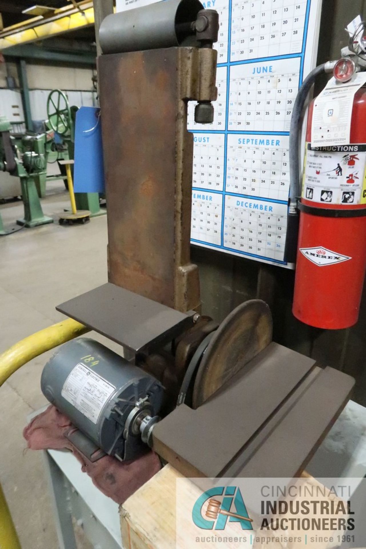 6" BELT / 9" DISC SANDER **OUT OF SERVICE** - Image 2 of 3