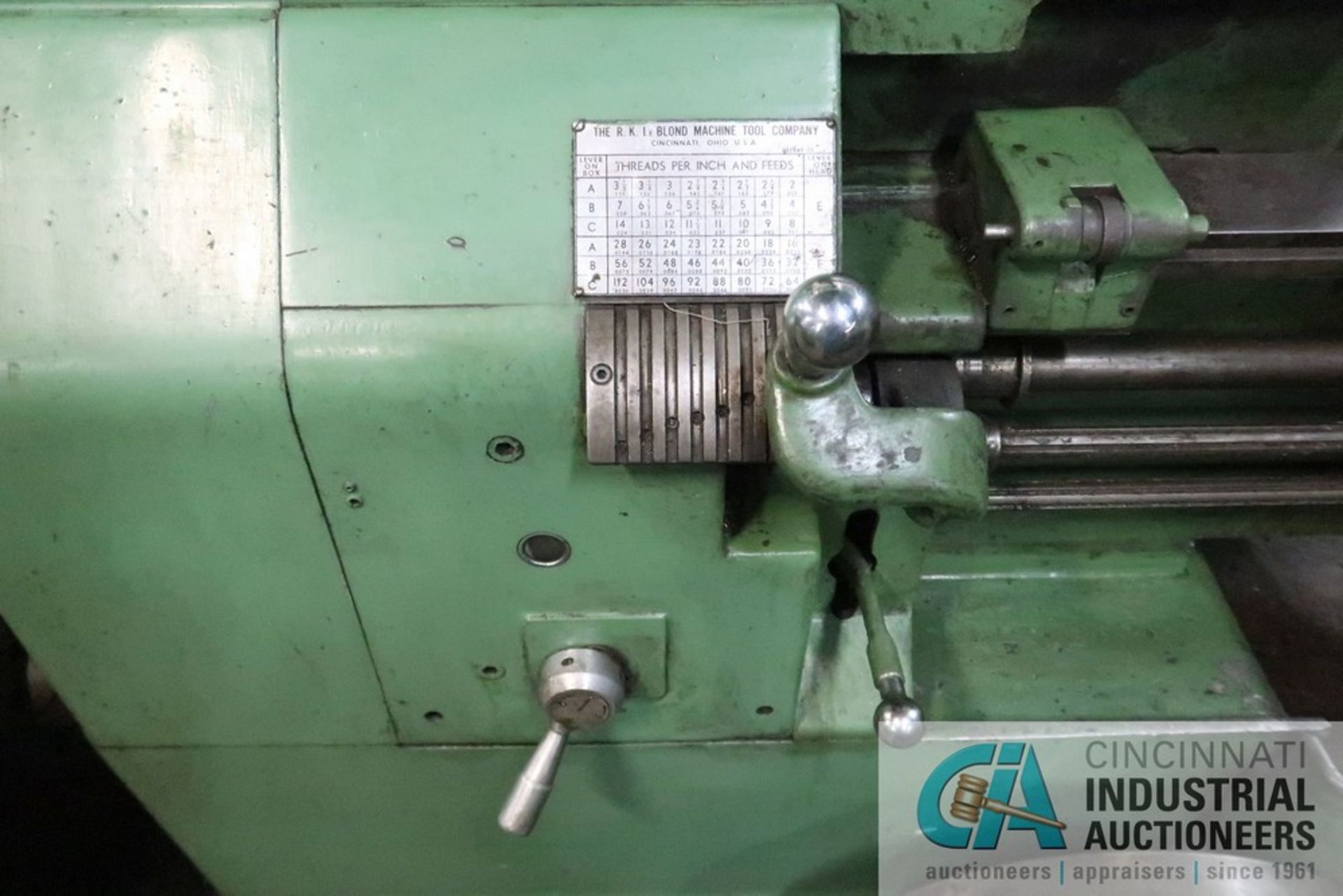 26" X 96" LEBLOND ENGINE LATHE; S/N 5H-555, 2" SPINDLE HOLE, 18" 4-JAW CHUCK, TAPER ATTACHMENT, - Image 7 of 15